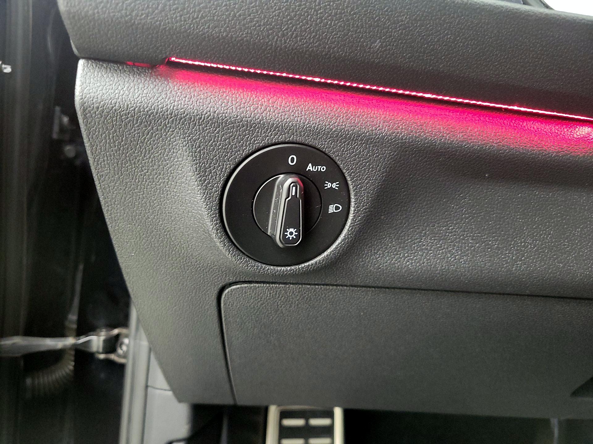 Thumbnail: 2019 Volkswagen Jetta - 13