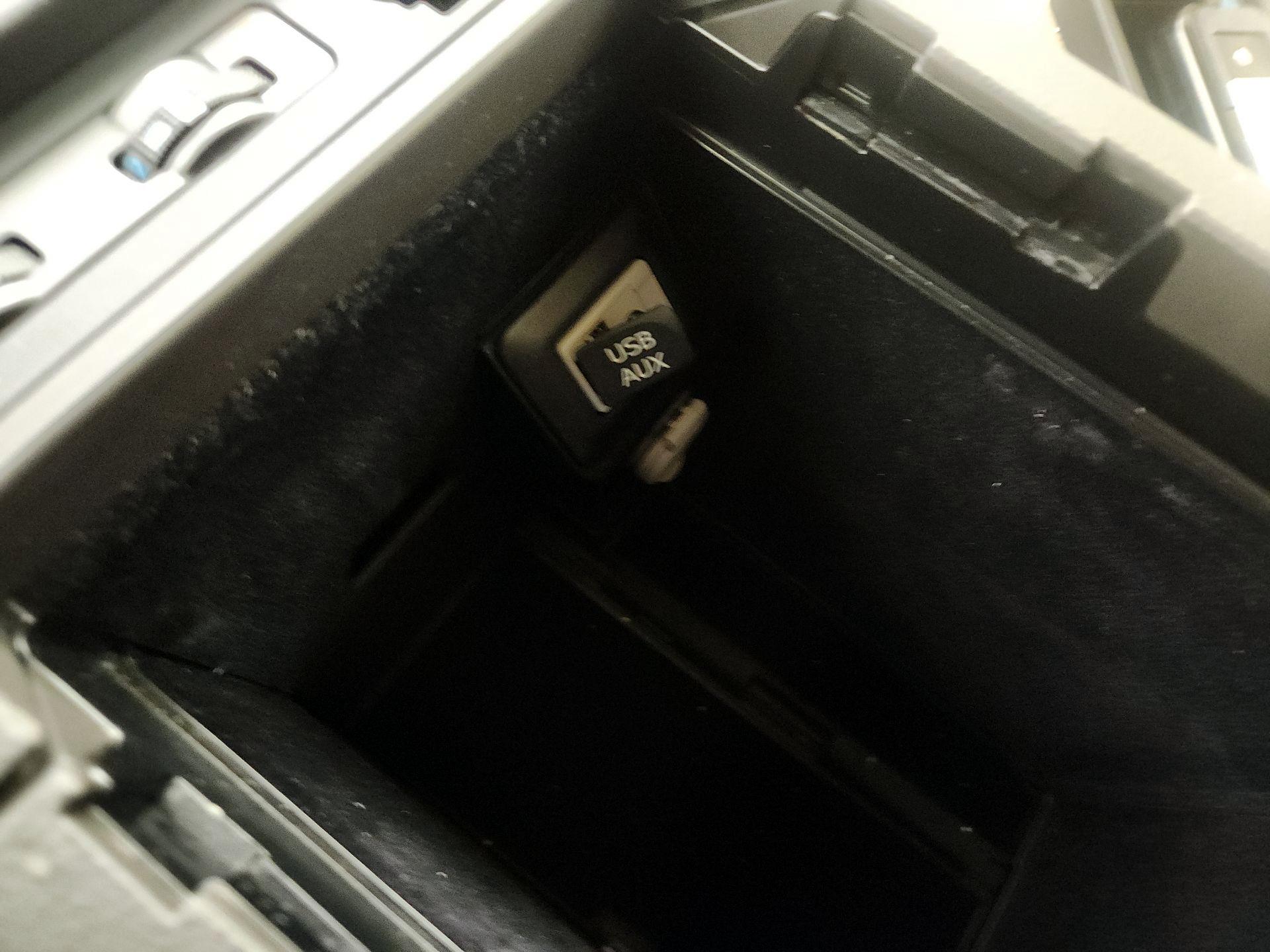 Thumbnail: 2015 Lexus RX - 16