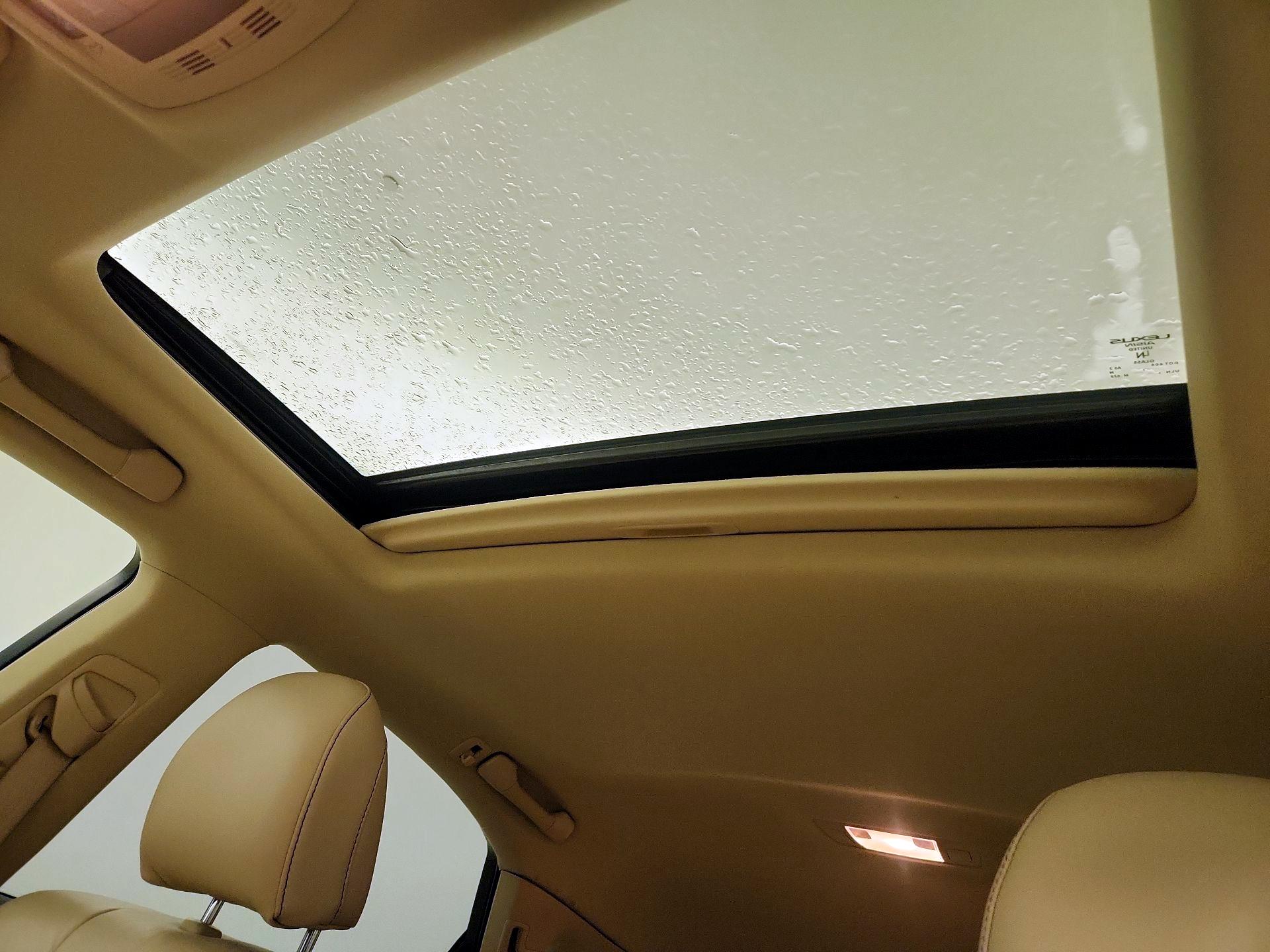 Thumbnail: 2015 Lexus RX - 17