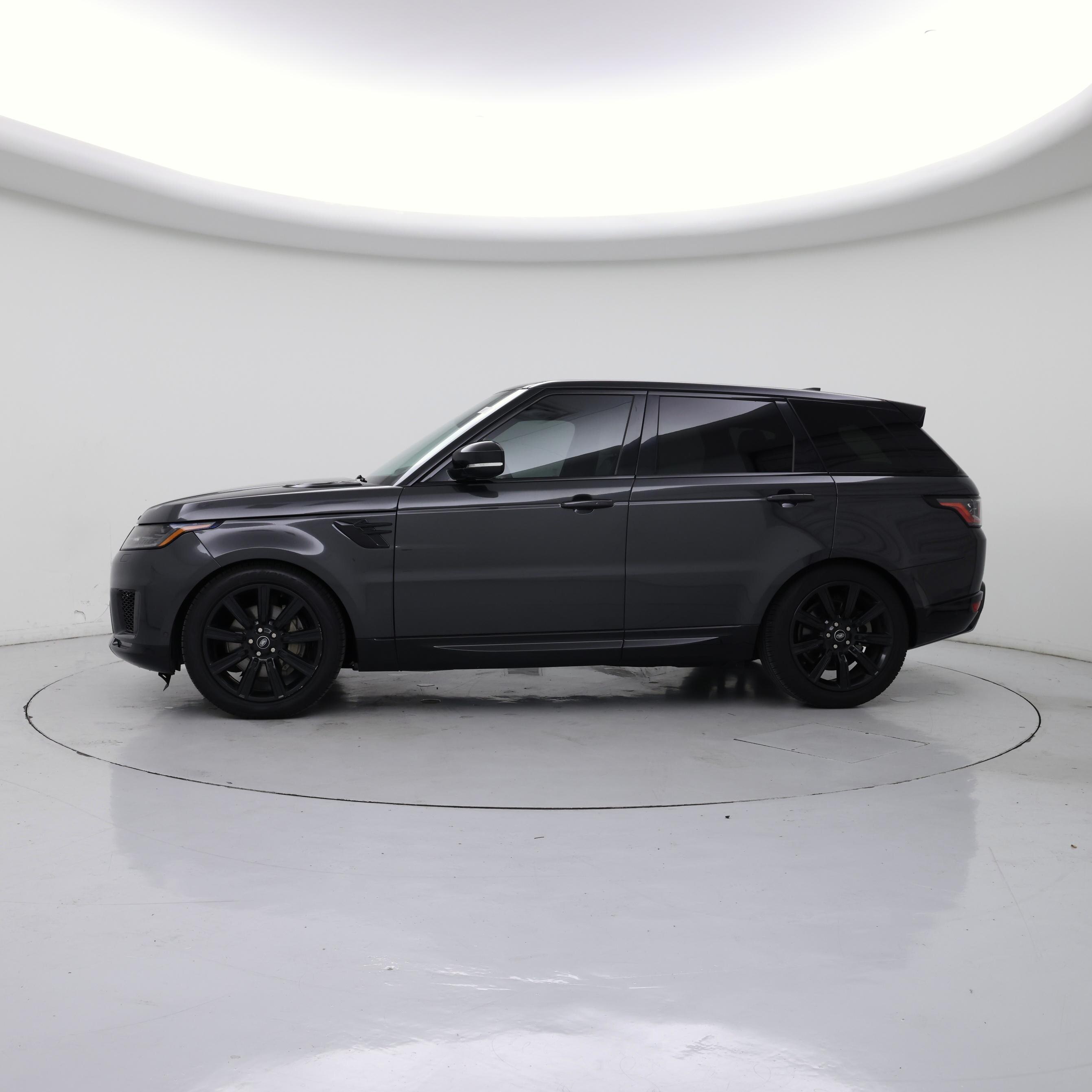 Thumbnail: 2022 Land Rover Range Rover Sport - 3