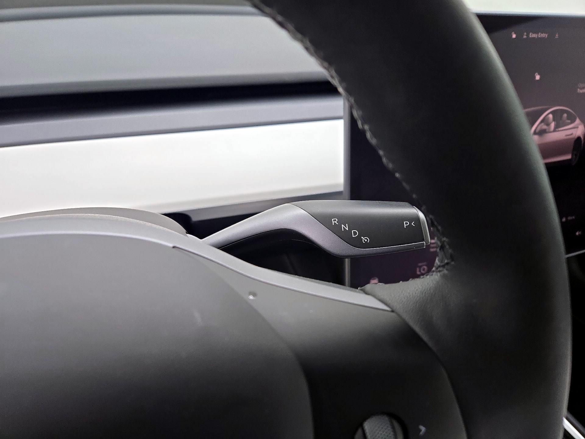 Thumbnail: 2023 Tesla Model 3 - 17