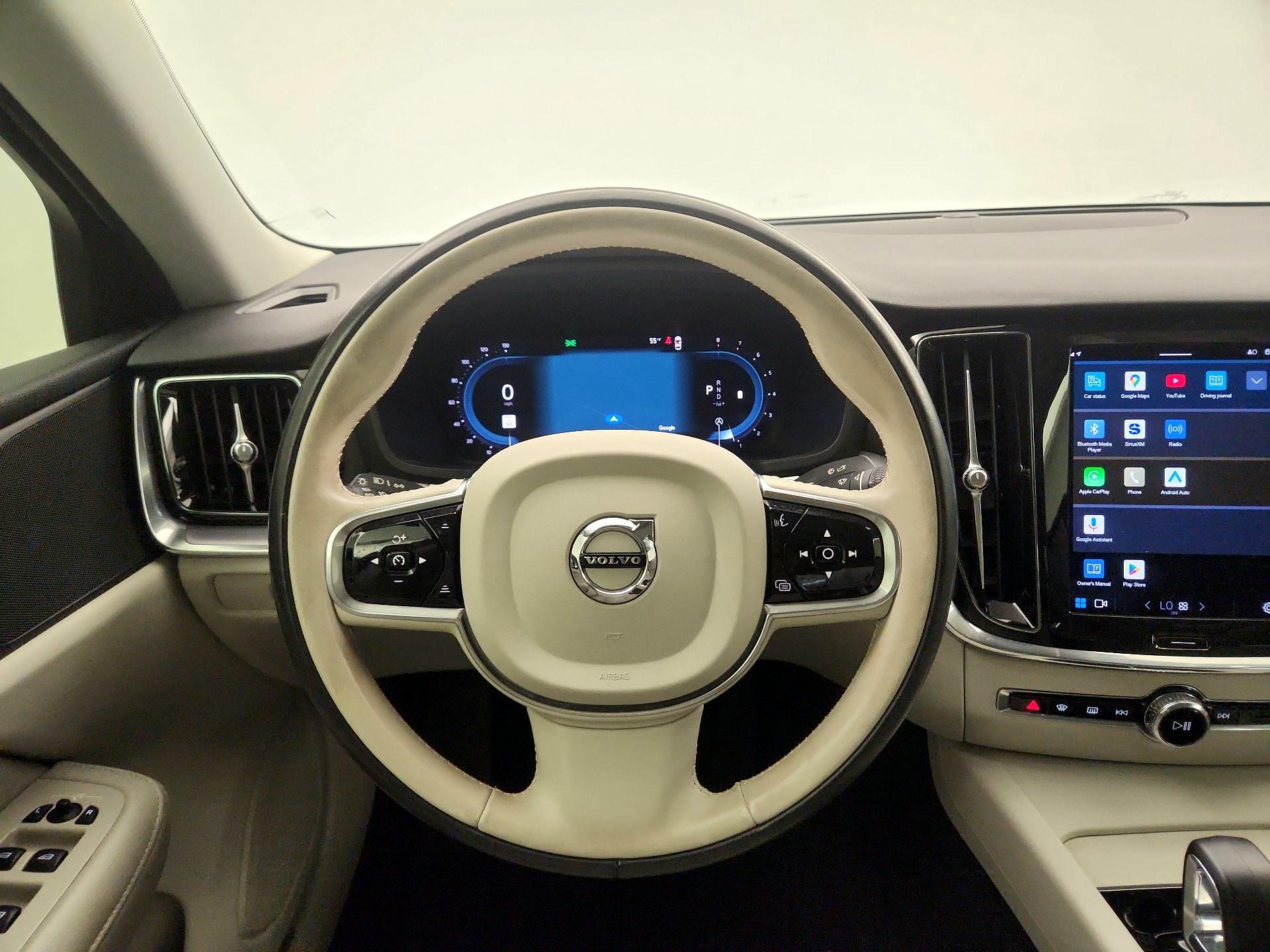 Thumbnail: 2024 Volvo S60 - 10