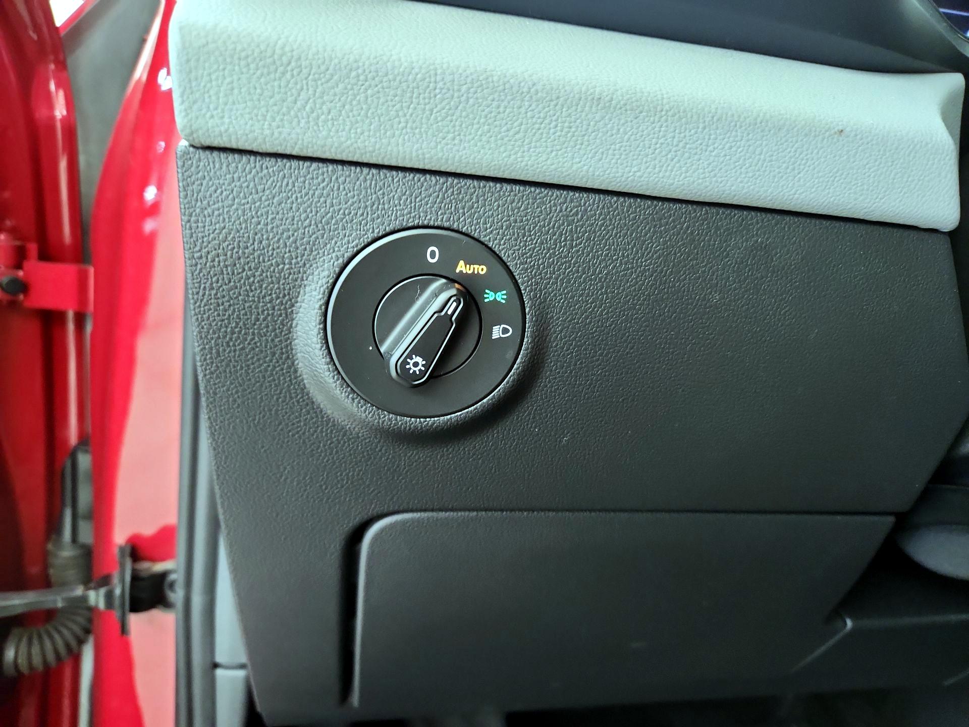 Thumbnail: 2023 Volkswagen Taos - 13