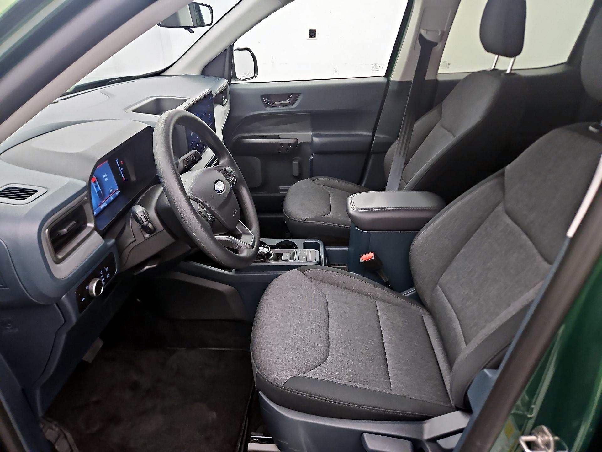 Thumbnail: 2025 Ford Maverick - 11