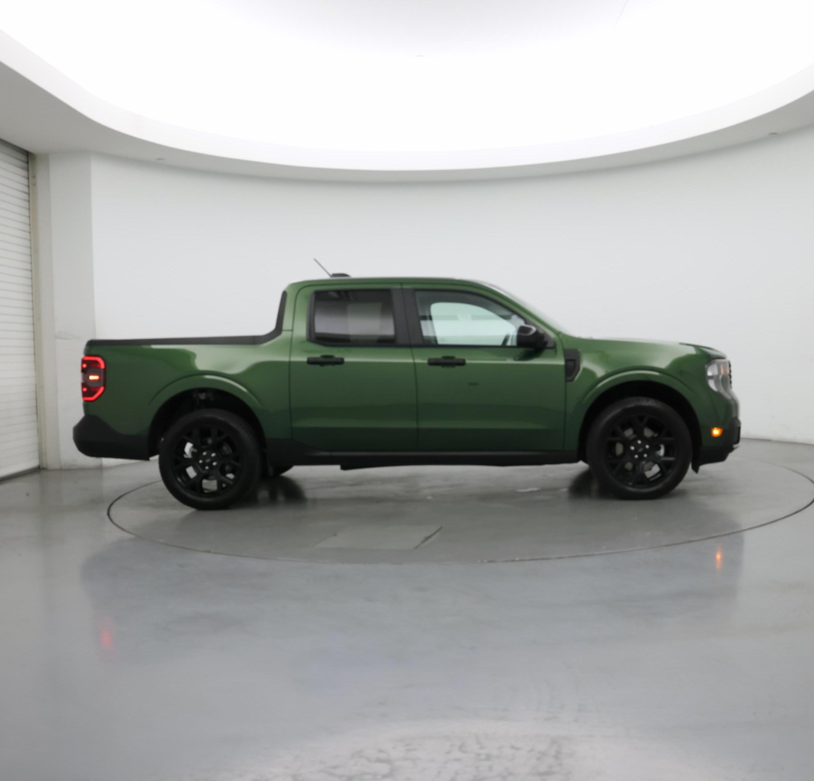 Thumbnail: 2025 Ford Maverick - 7