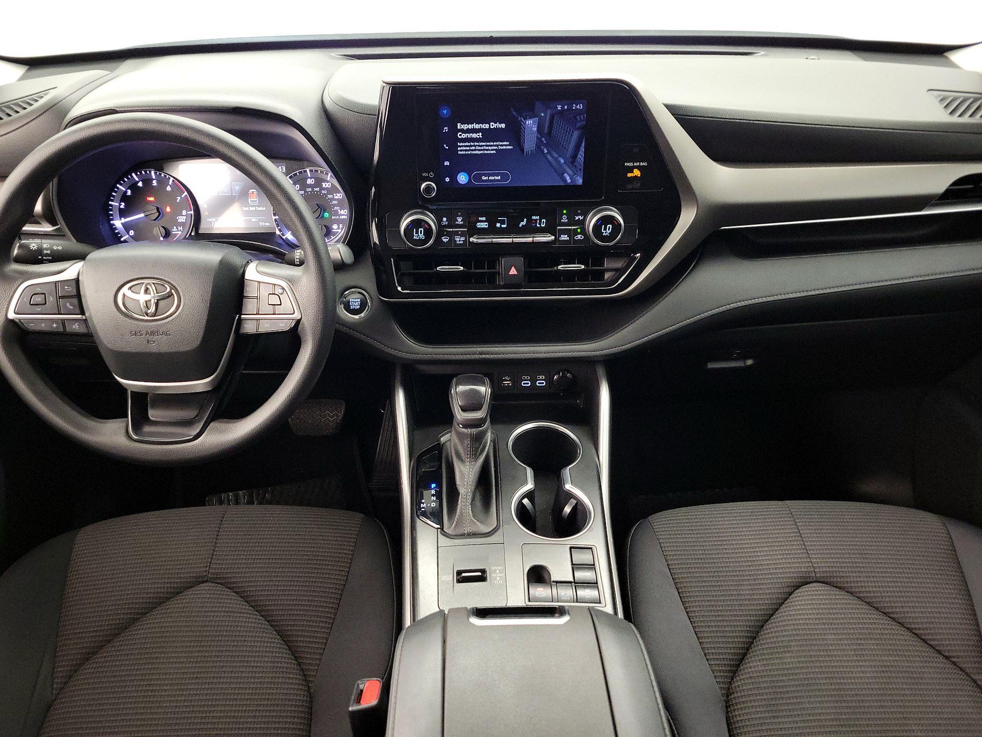 Thumbnail: 2023 Toyota Highlander - 9