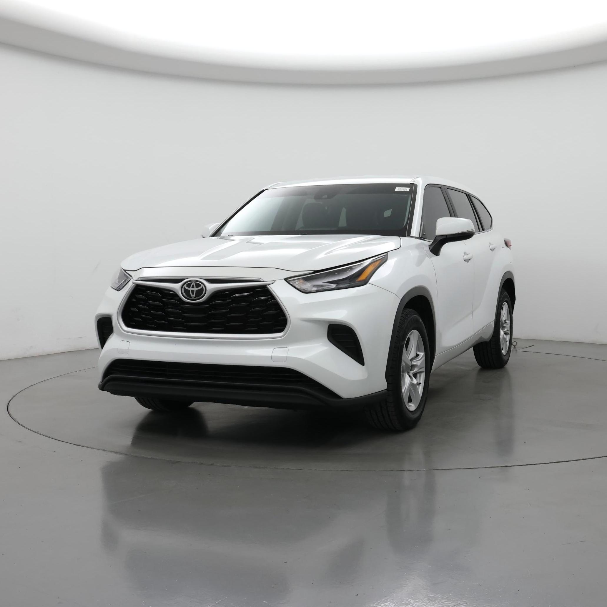 Thumbnail: 2023 Toyota Highlander - 4