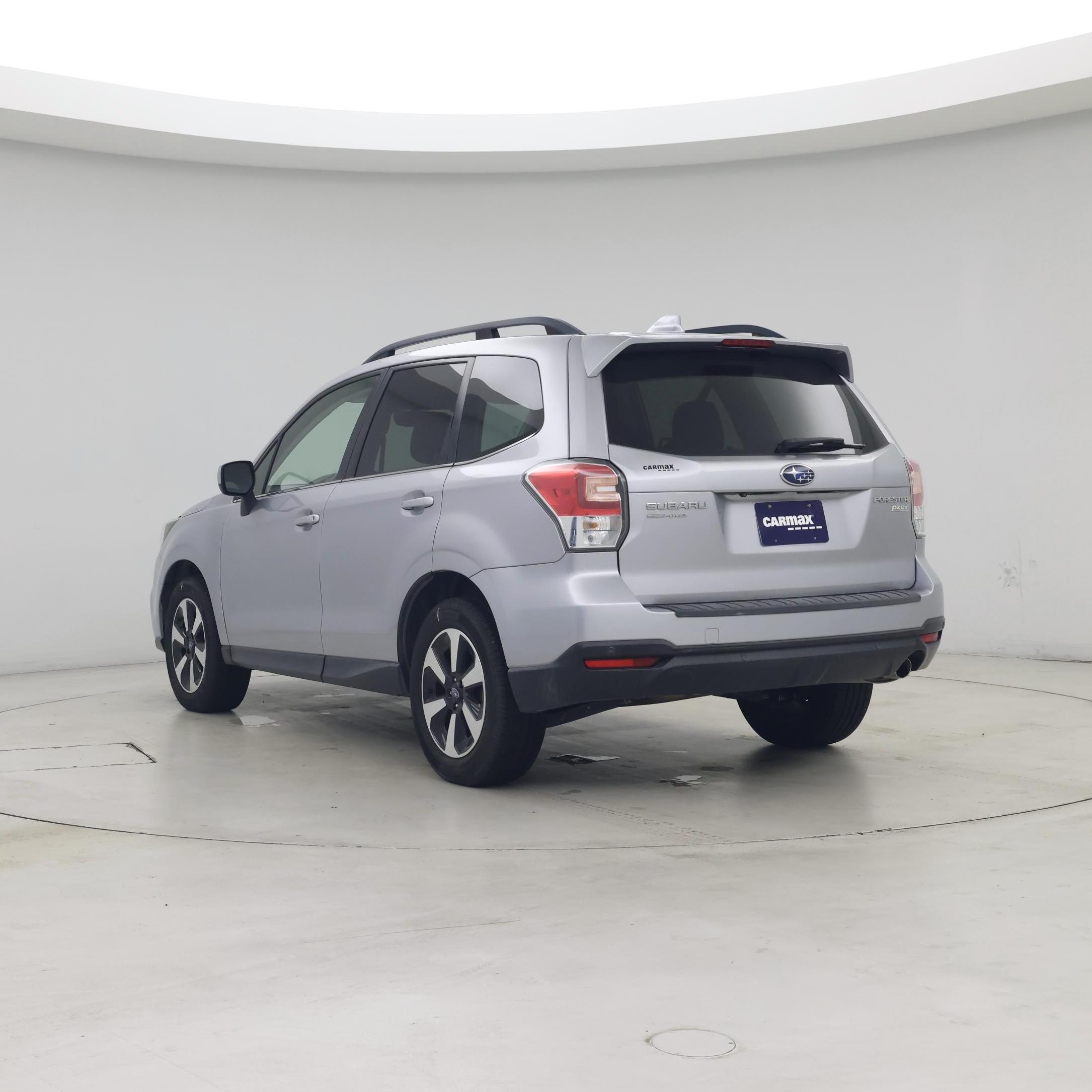Thumbnail: 2017 Subaru Forester - 2