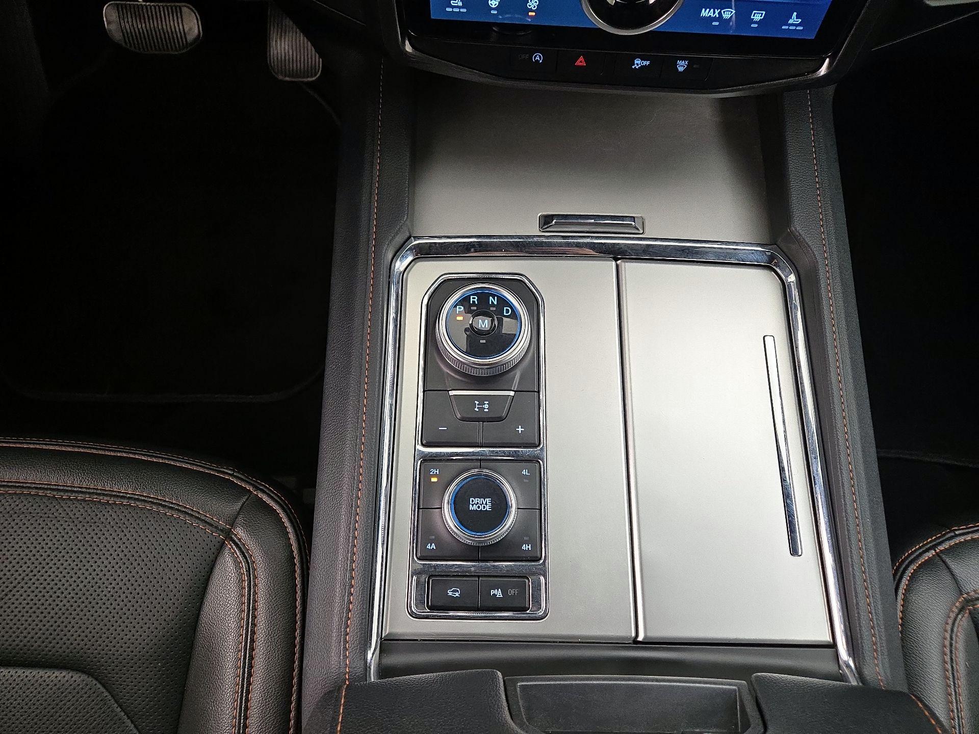 Thumbnail: 2024 Ford Expedition - 18