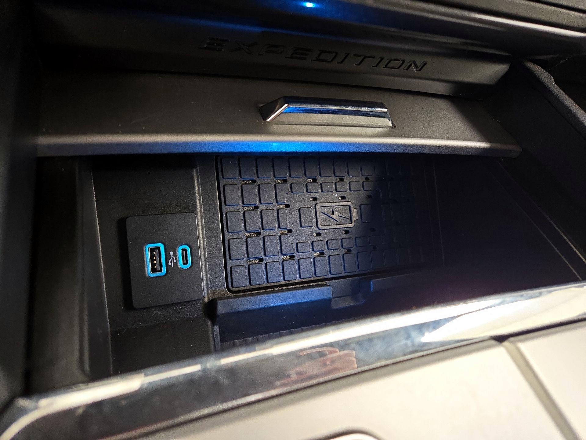 Thumbnail: 2024 Ford Expedition - 19