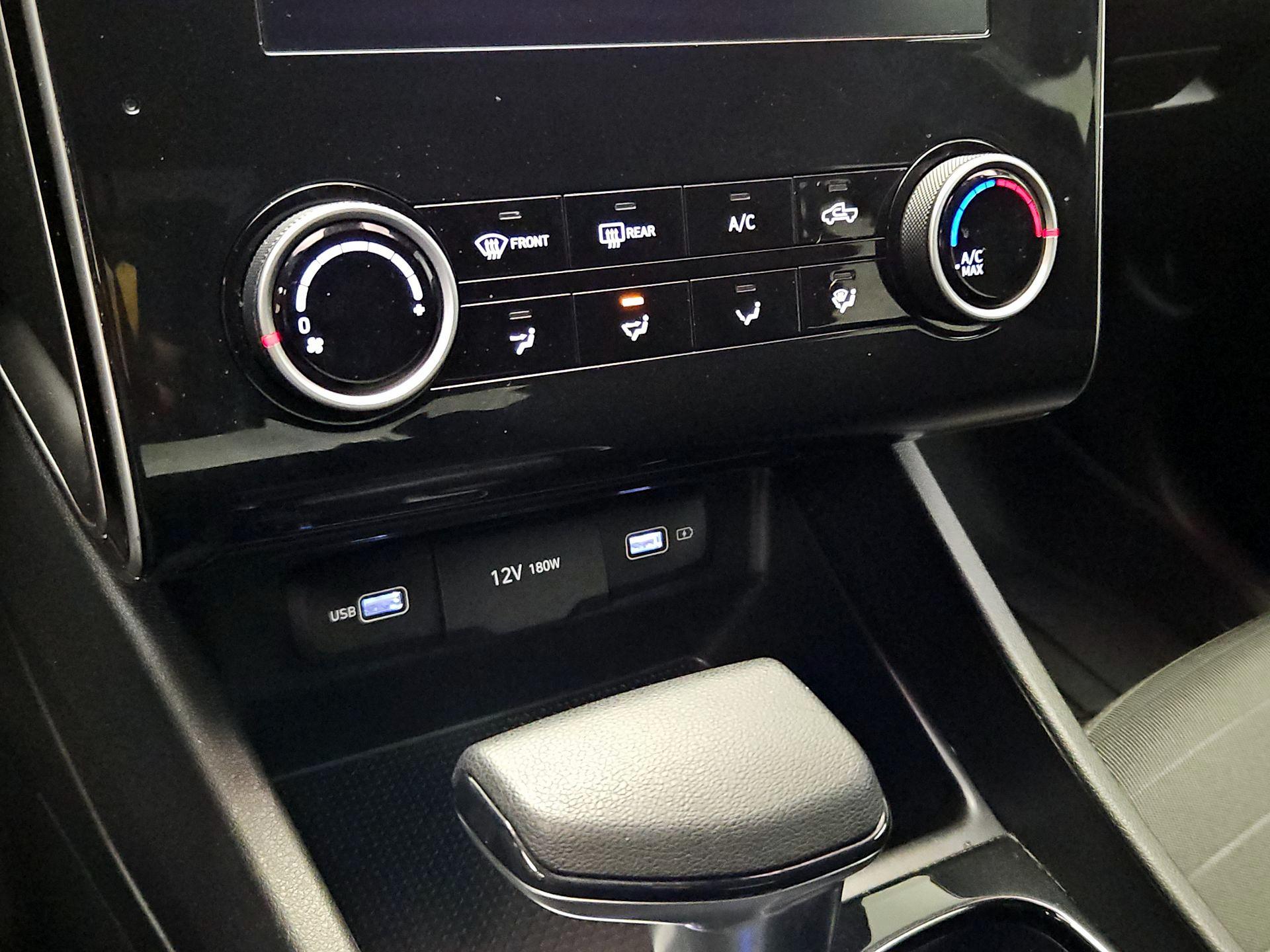 Thumbnail: 2022 Hyundai Santa Cruz - 16