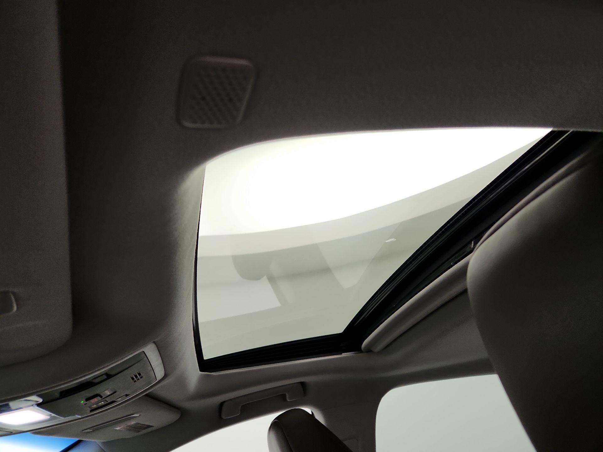 Thumbnail: 2019 Lexus RX - 20