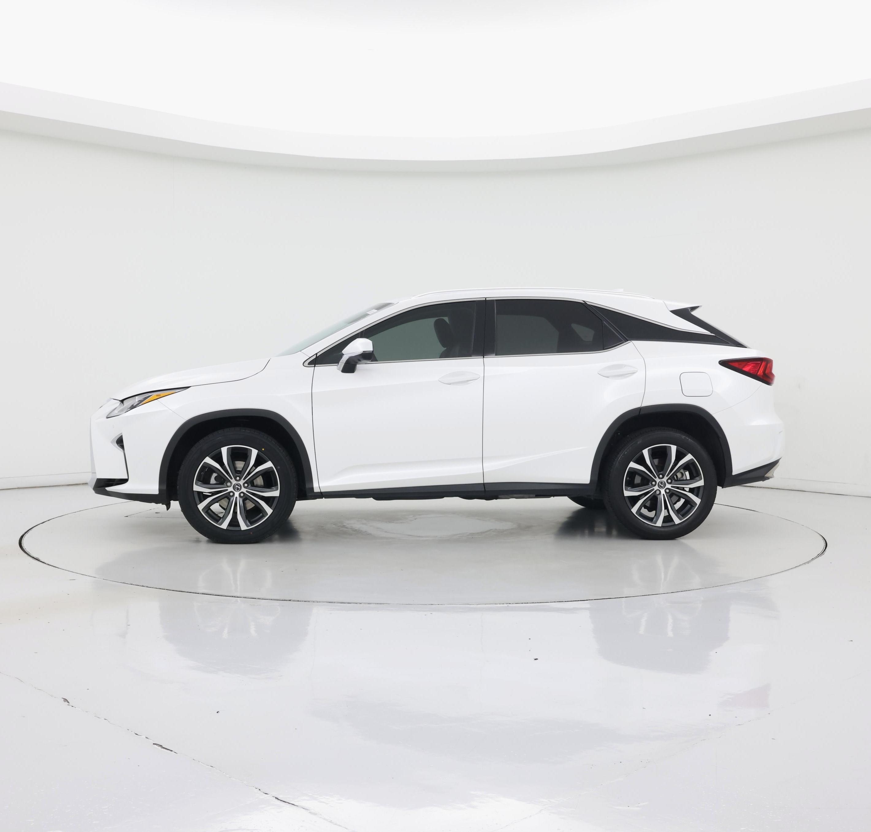 Thumbnail: 2019 Lexus RX - 3