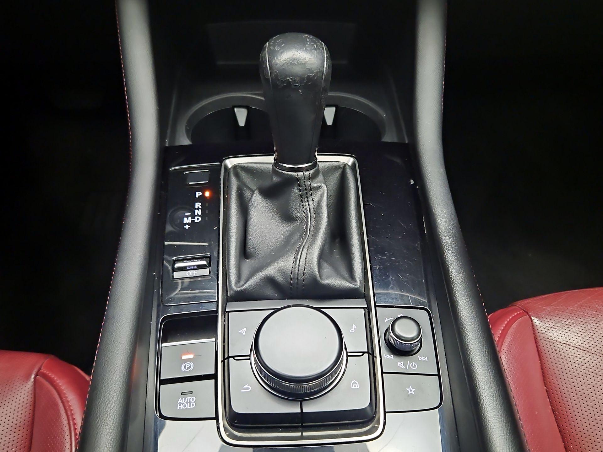 Thumbnail: 2023 Mazda Mazda3 - 17