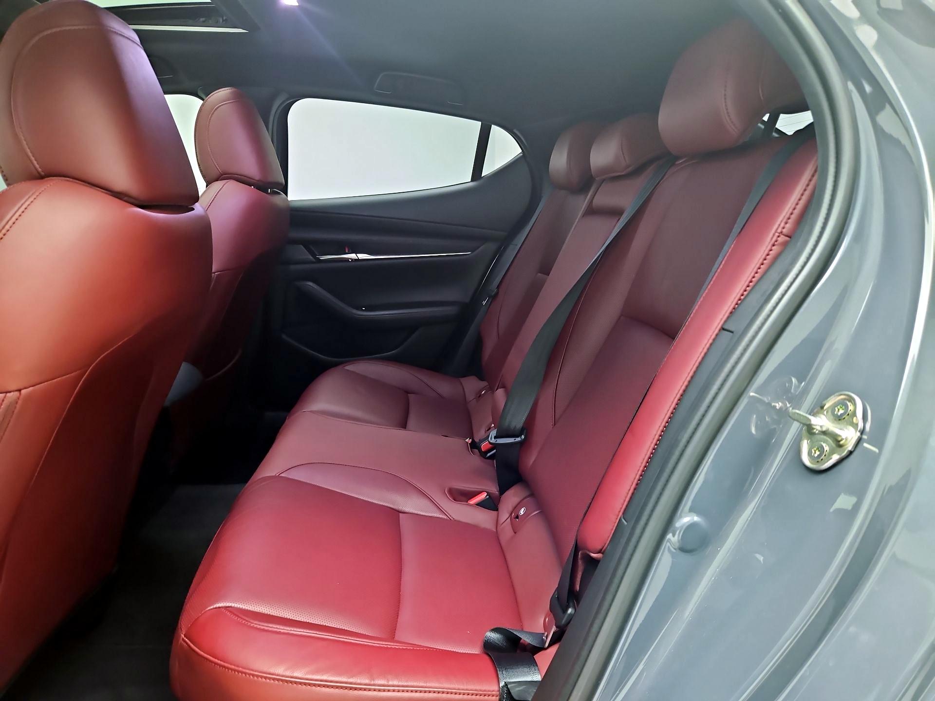 Thumbnail: 2023 Mazda Mazda3 - 19