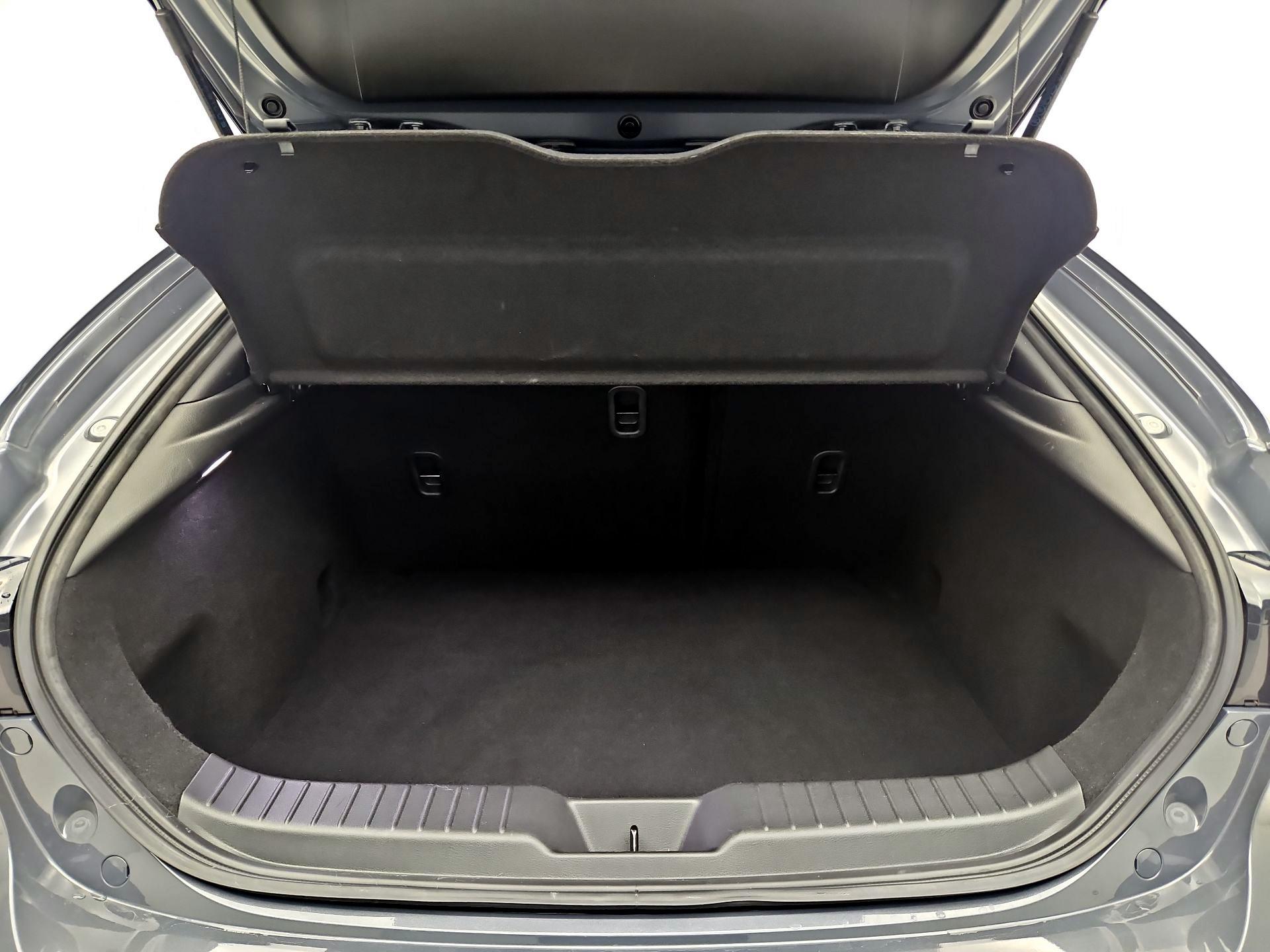 Thumbnail: 2023 Mazda Mazda3 - 20