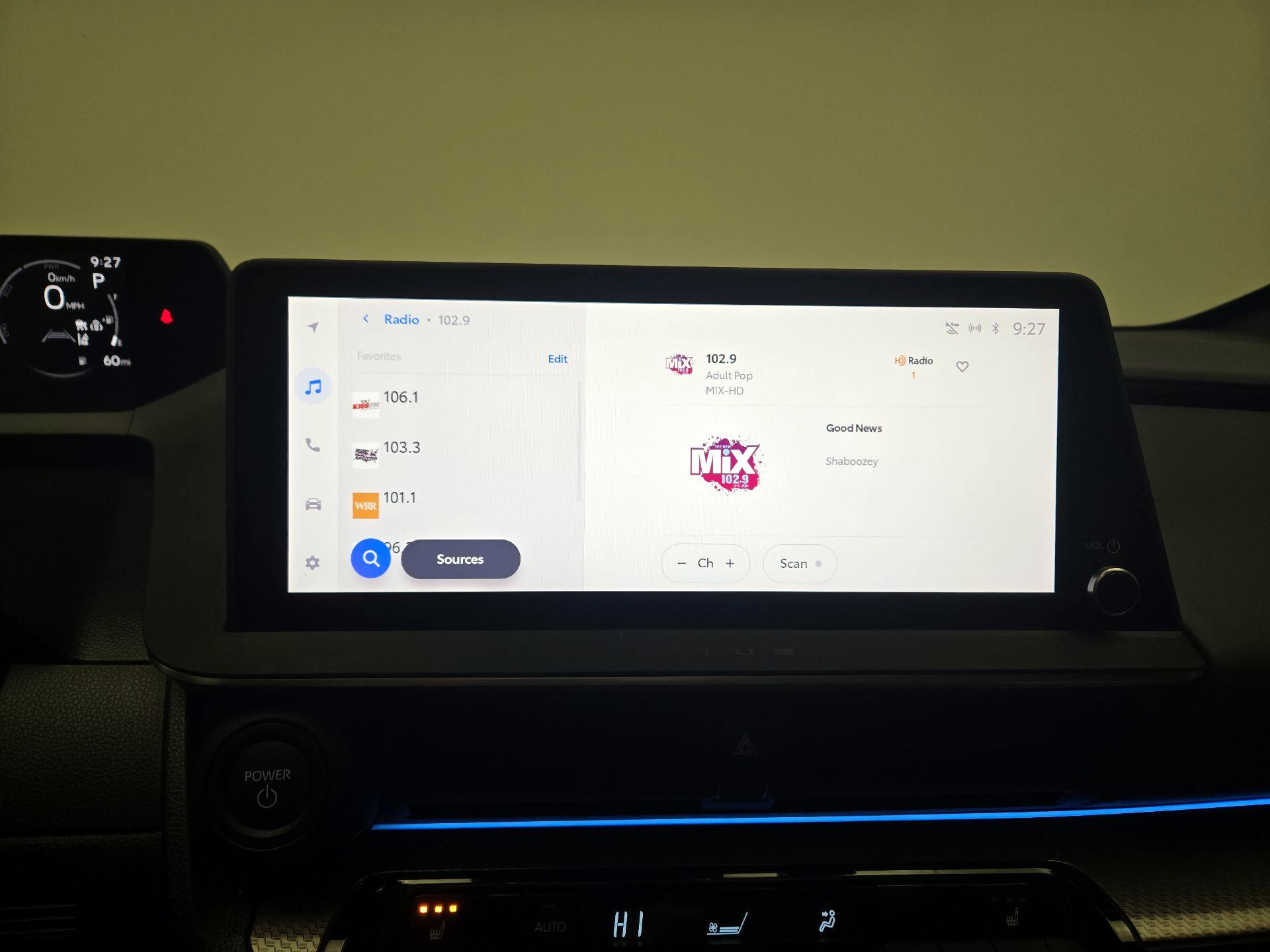 Thumbnail: 2025 Toyota Prius - 15