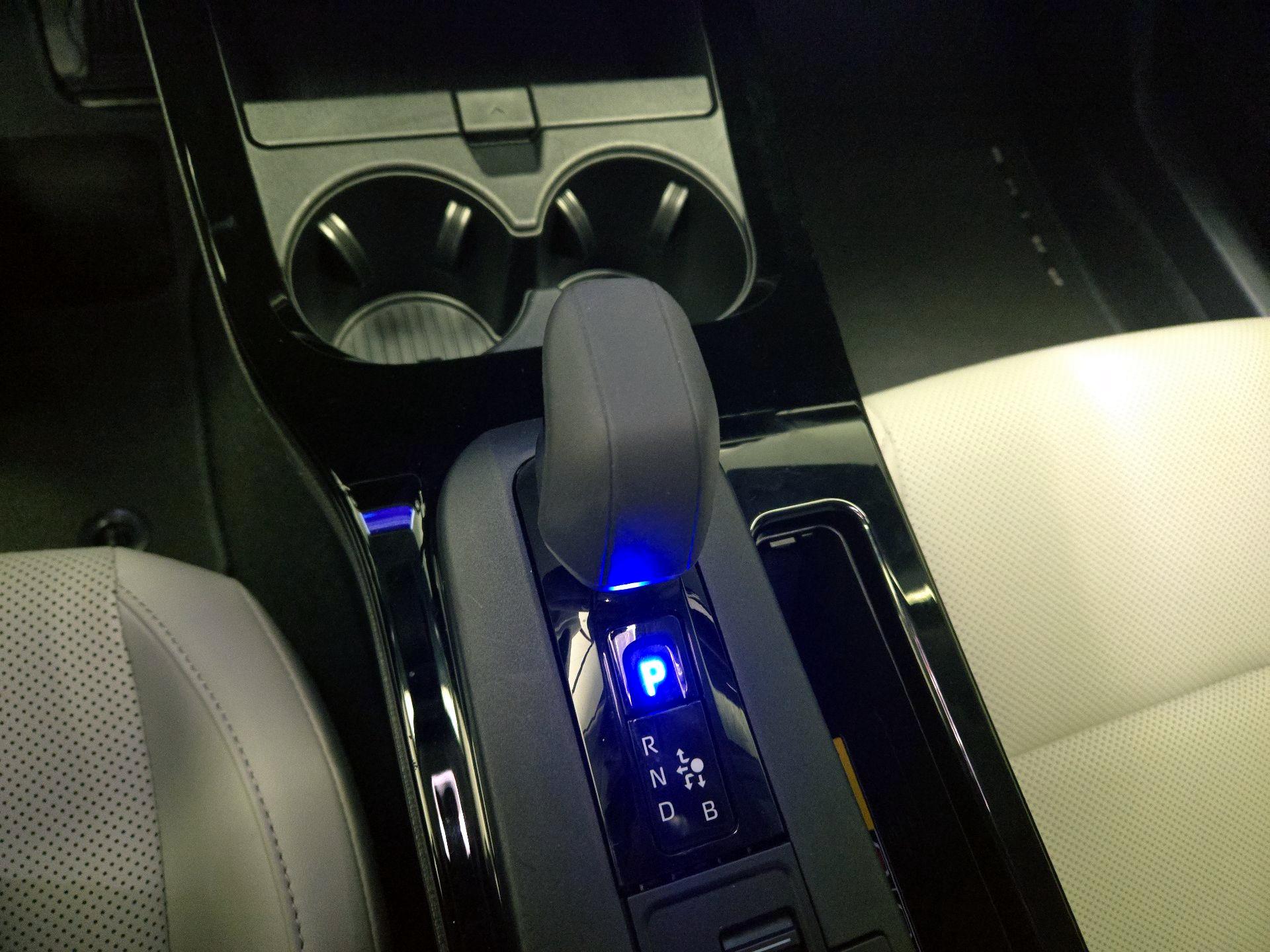 Thumbnail: 2025 Toyota Prius - 17