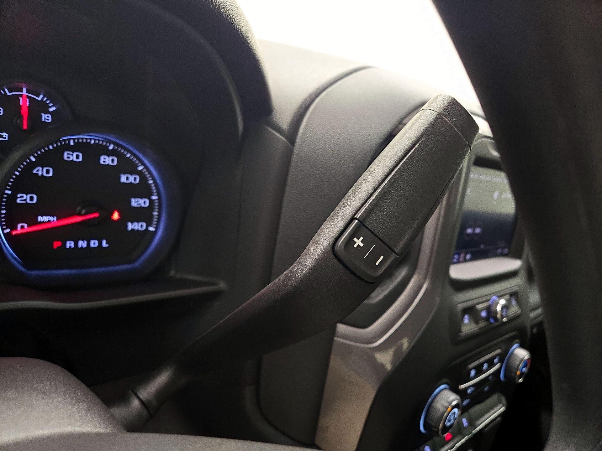 Thumbnail: 2024 Chevrolet Silverado 1500 - 17