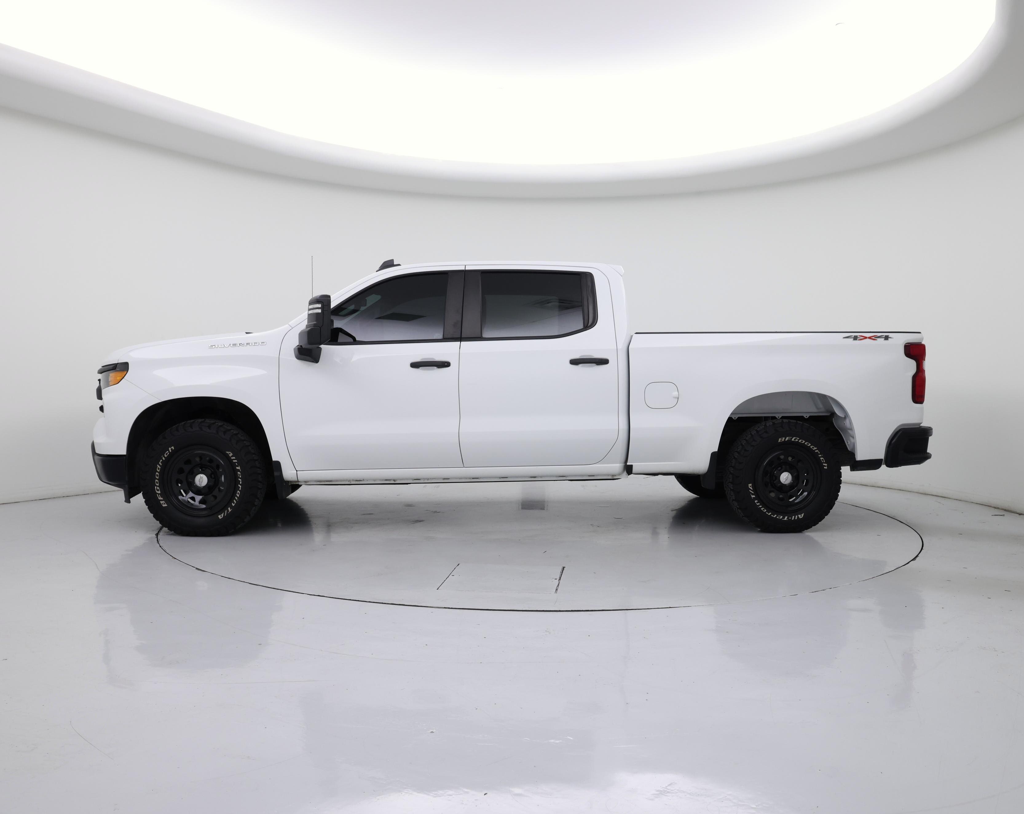 Thumbnail: 2024 Chevrolet Silverado 1500 - 3