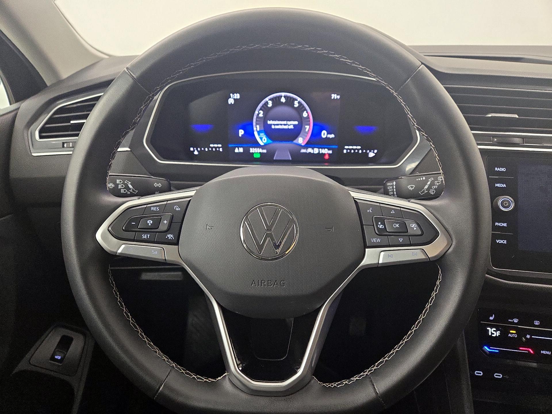 Thumbnail: 2024 Volkswagen Tiguan - 10