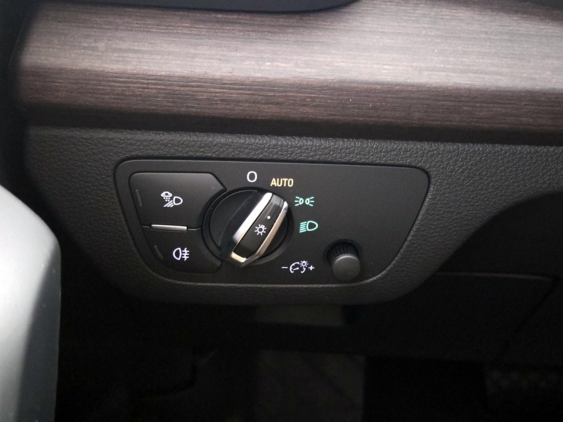 Thumbnail: 2023 Audi Q5 - 13