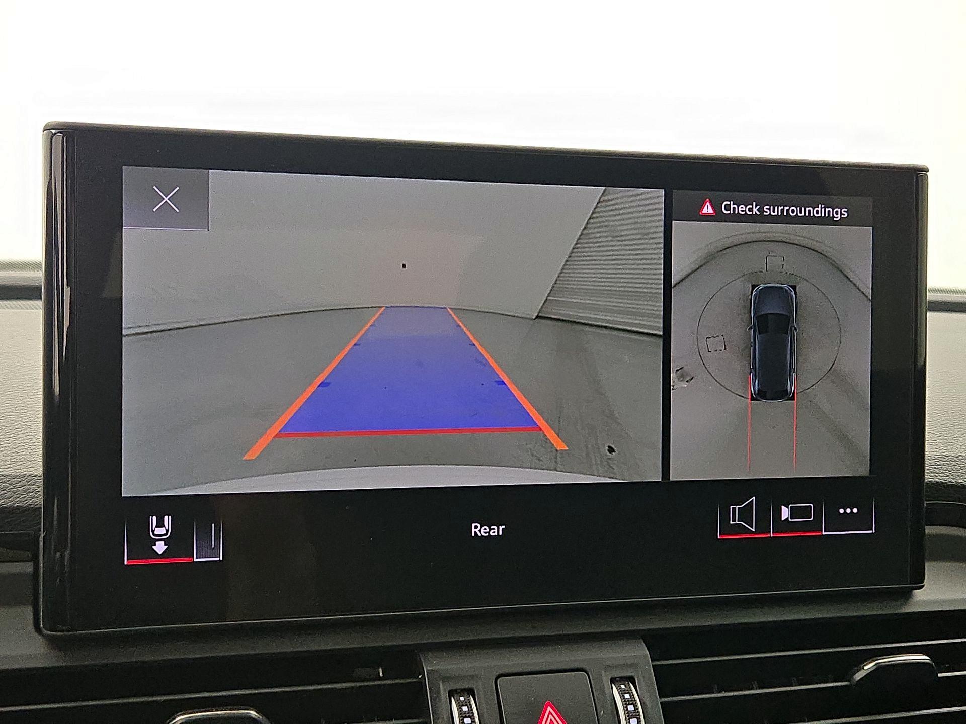 Thumbnail: 2023 Audi Q5 - 15