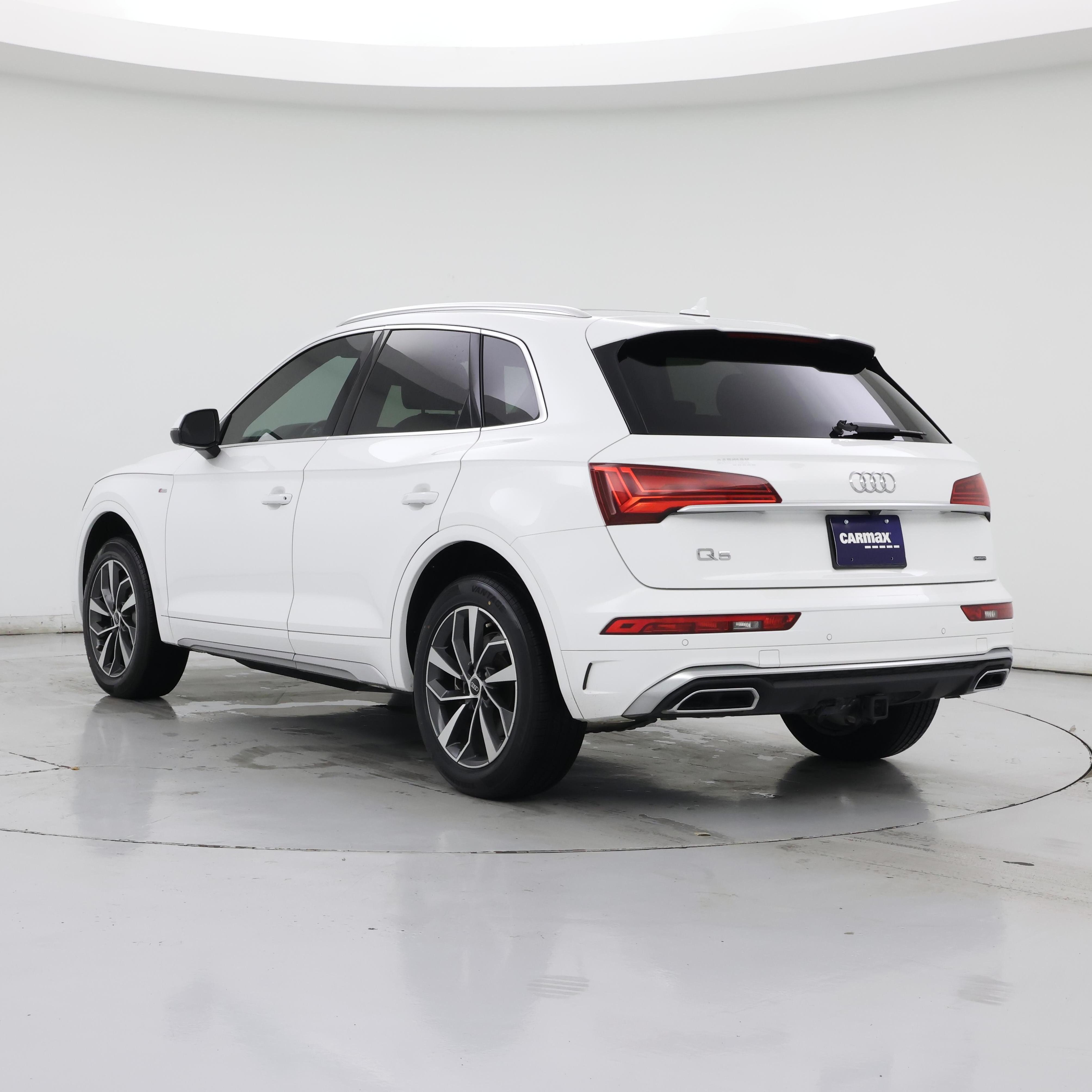 Thumbnail: 2023 Audi Q5 - 2