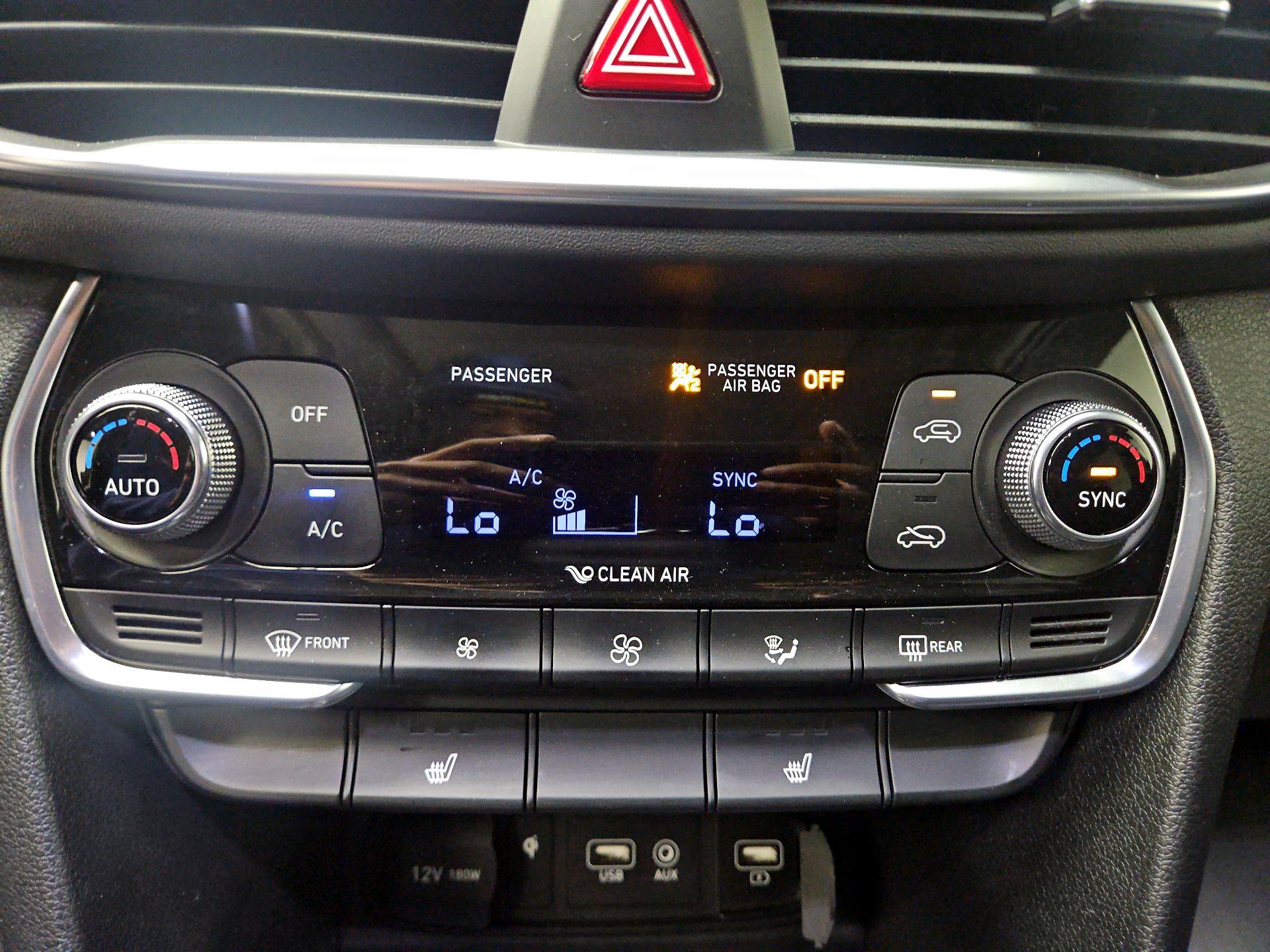 Thumbnail: 2020 Hyundai Santa Fe - 16