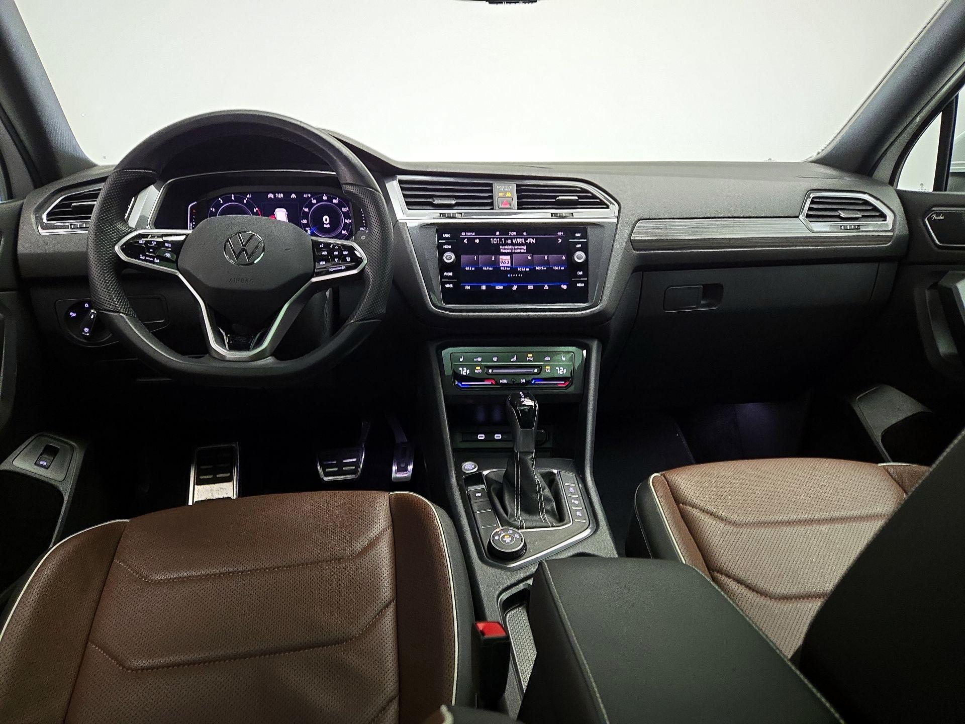 Thumbnail: 2022 Volkswagen Tiguan - 9