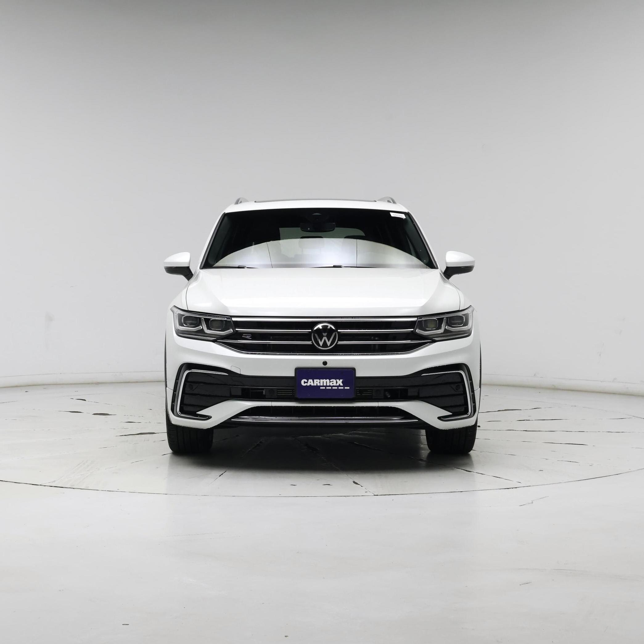 Thumbnail: 2022 Volkswagen Tiguan - 5