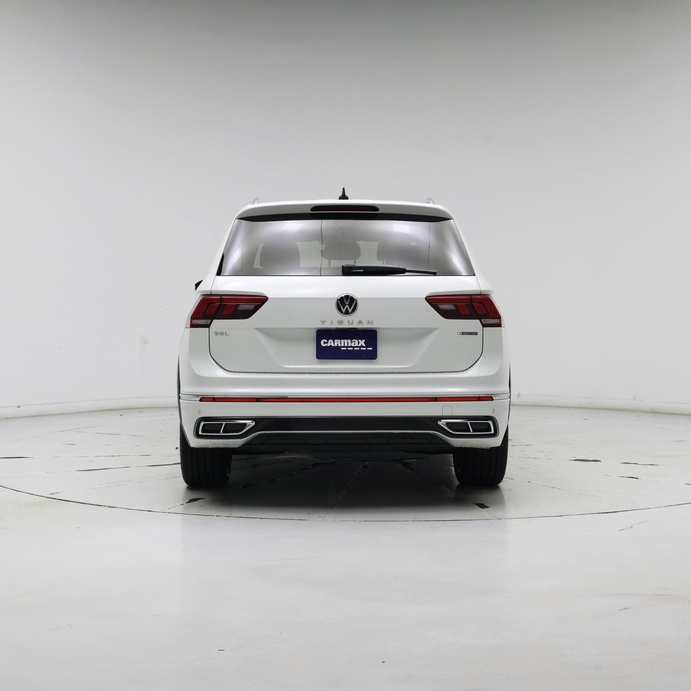 Thumbnail: 2022 Volkswagen Tiguan - 6