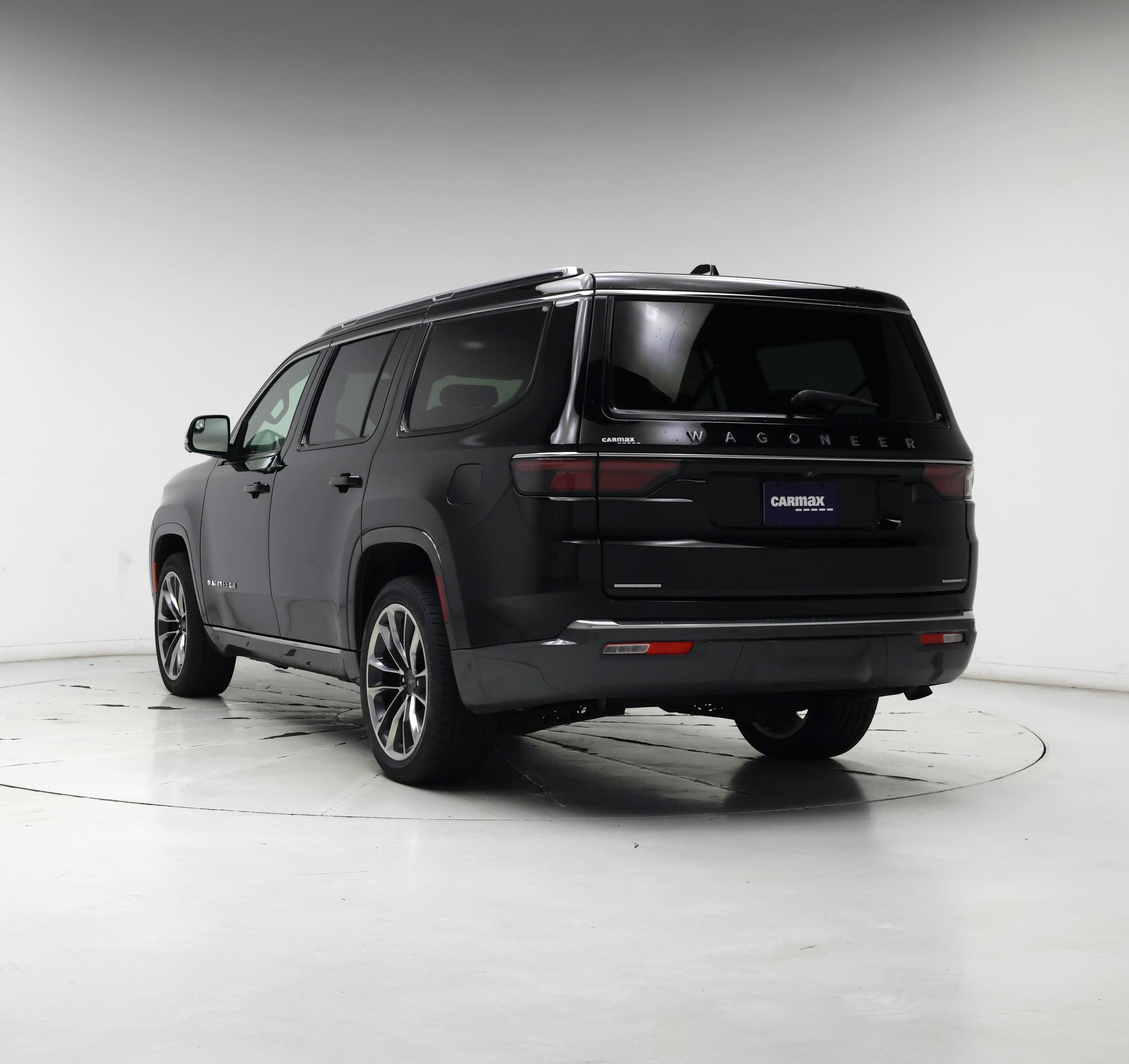 Thumbnail: 2022 Jeep Wagoneer - 2