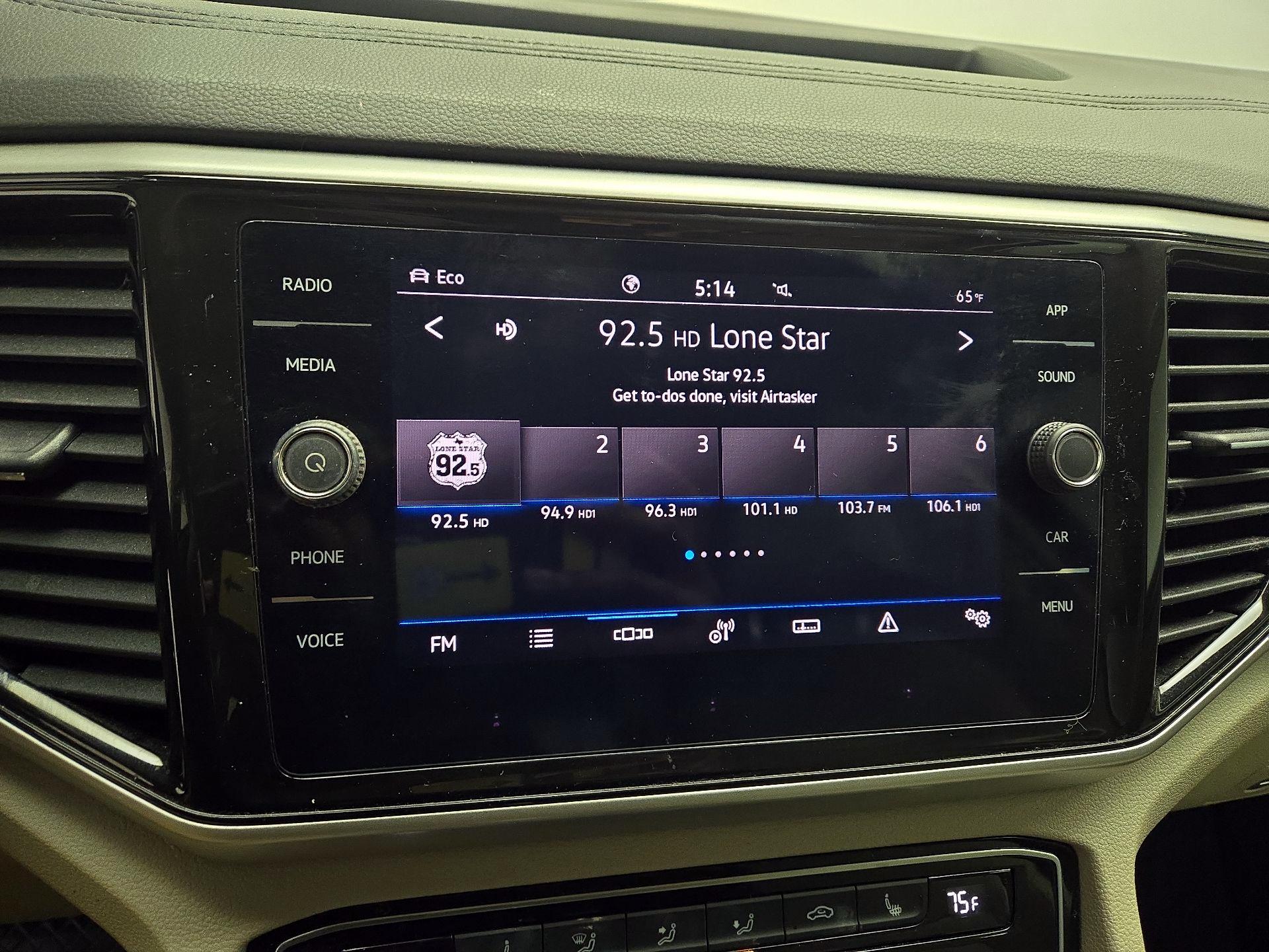 Thumbnail: 2022 Volkswagen Atlas - 15