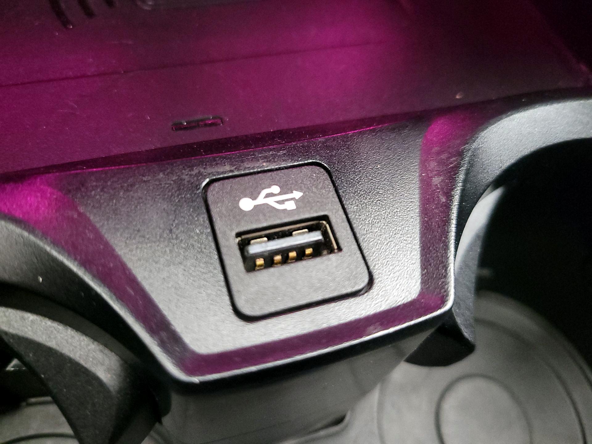 Thumbnail: 2023 BMW M3 - 19