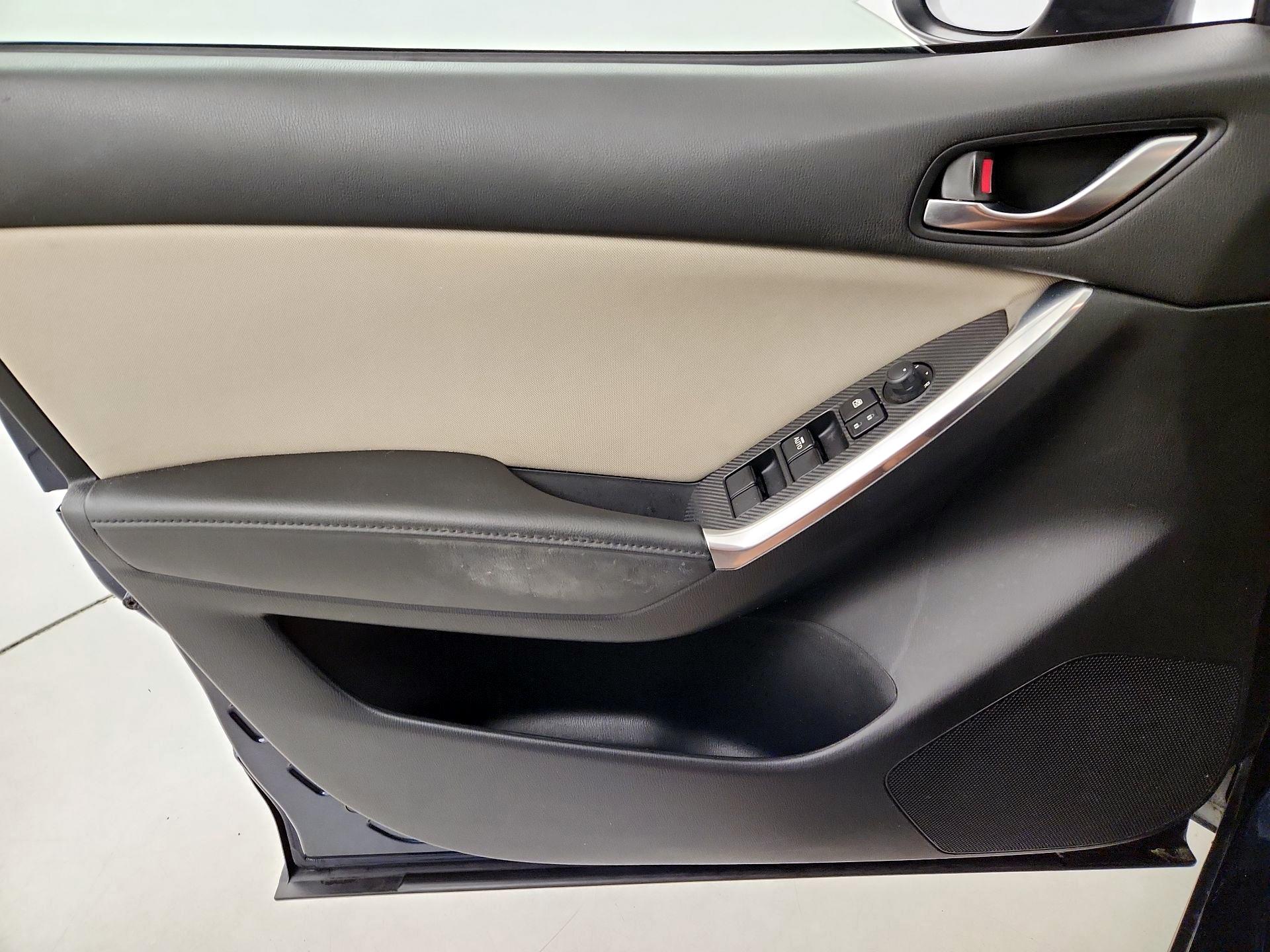 Thumbnail: 2016 Mazda CX-5 - 12