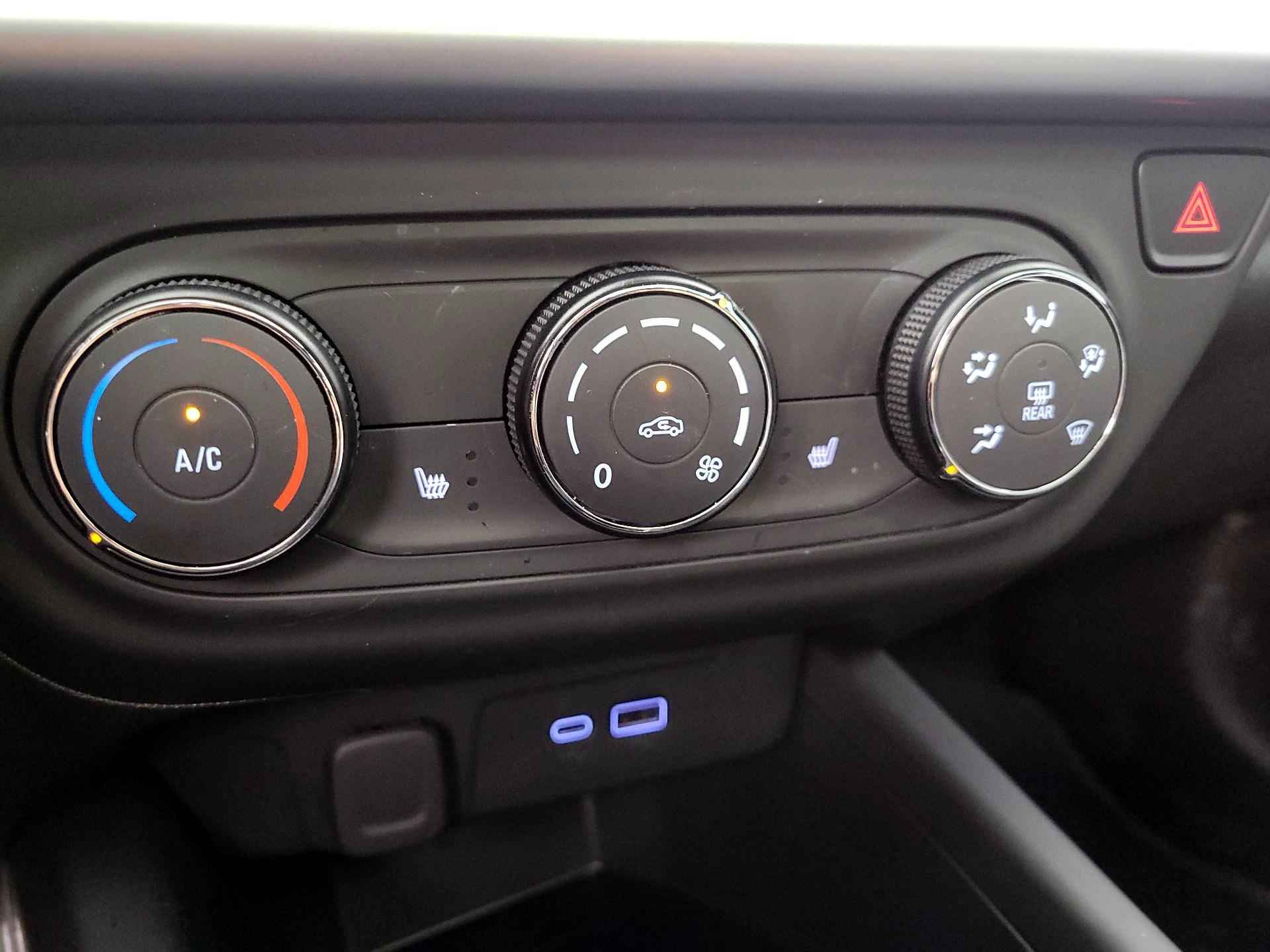 Thumbnail: 2025 Chevrolet Trax - 16