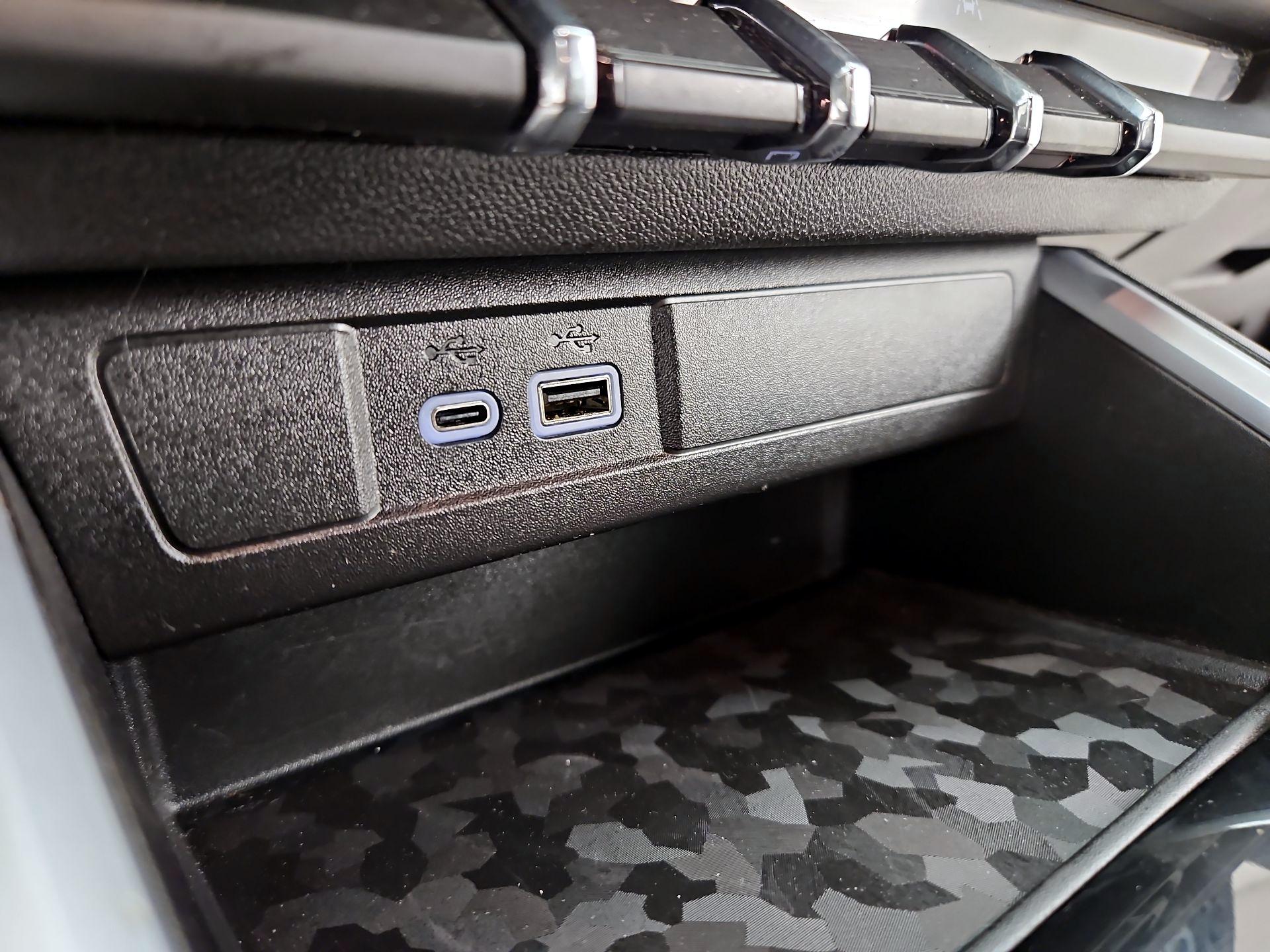 Thumbnail: 2025 Chevrolet Colorado - 19