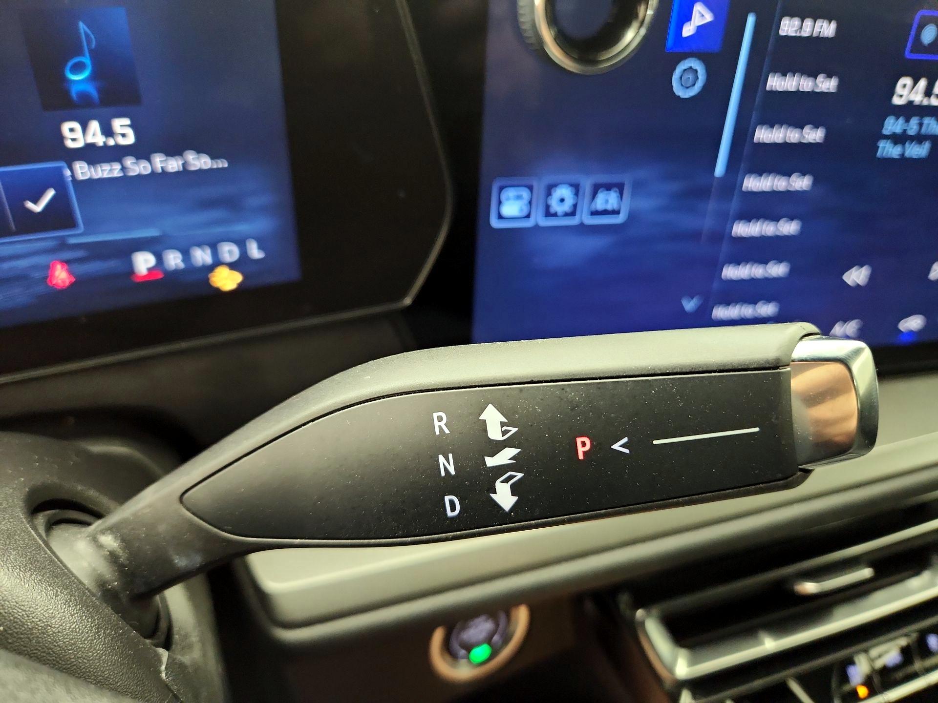 Thumbnail: 2025 Chevrolet Traverse - 15