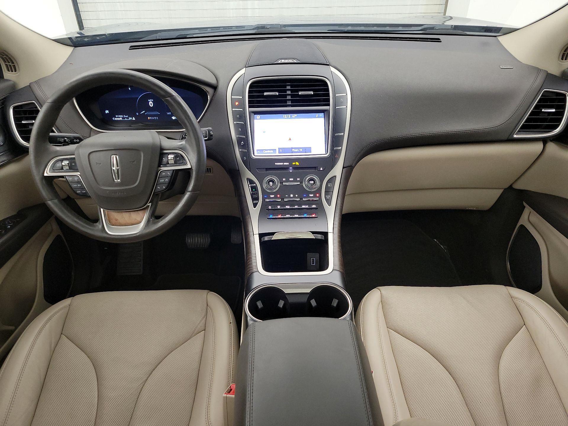 Thumbnail: 2020 Lincoln Nautilus - 8