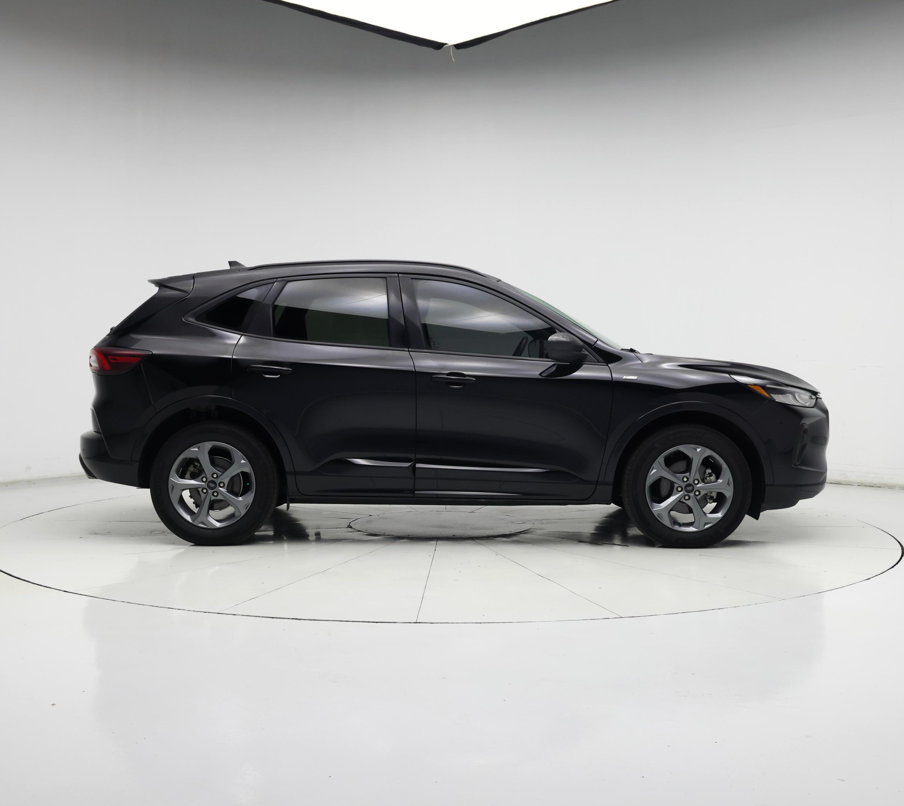 Thumbnail: 2023 Ford Escape - 7