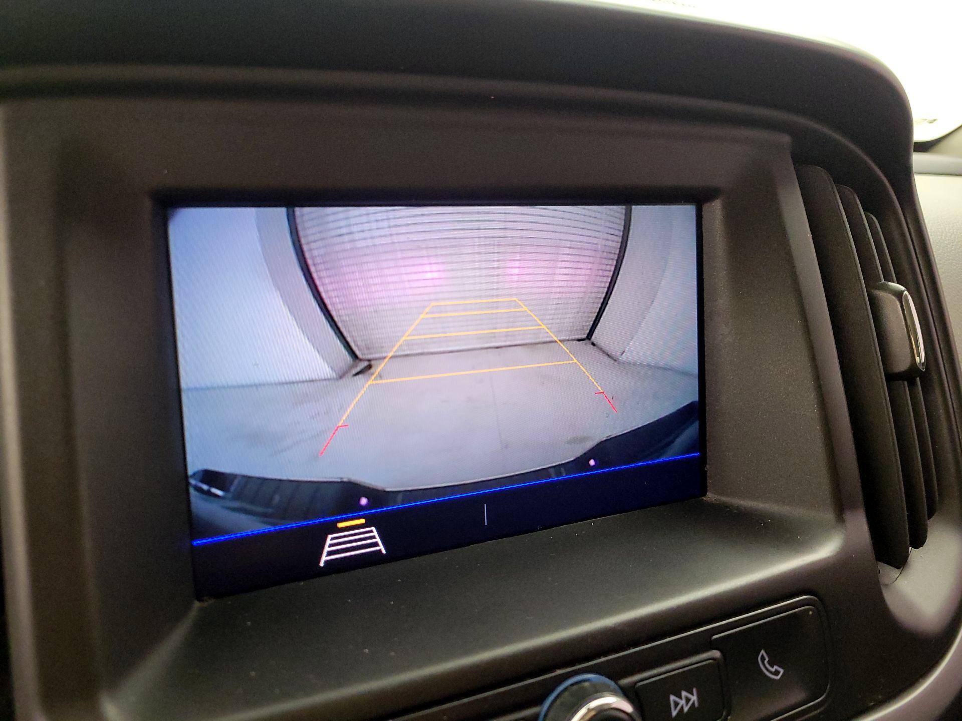 Thumbnail: 2022 Chevrolet Colorado - 12