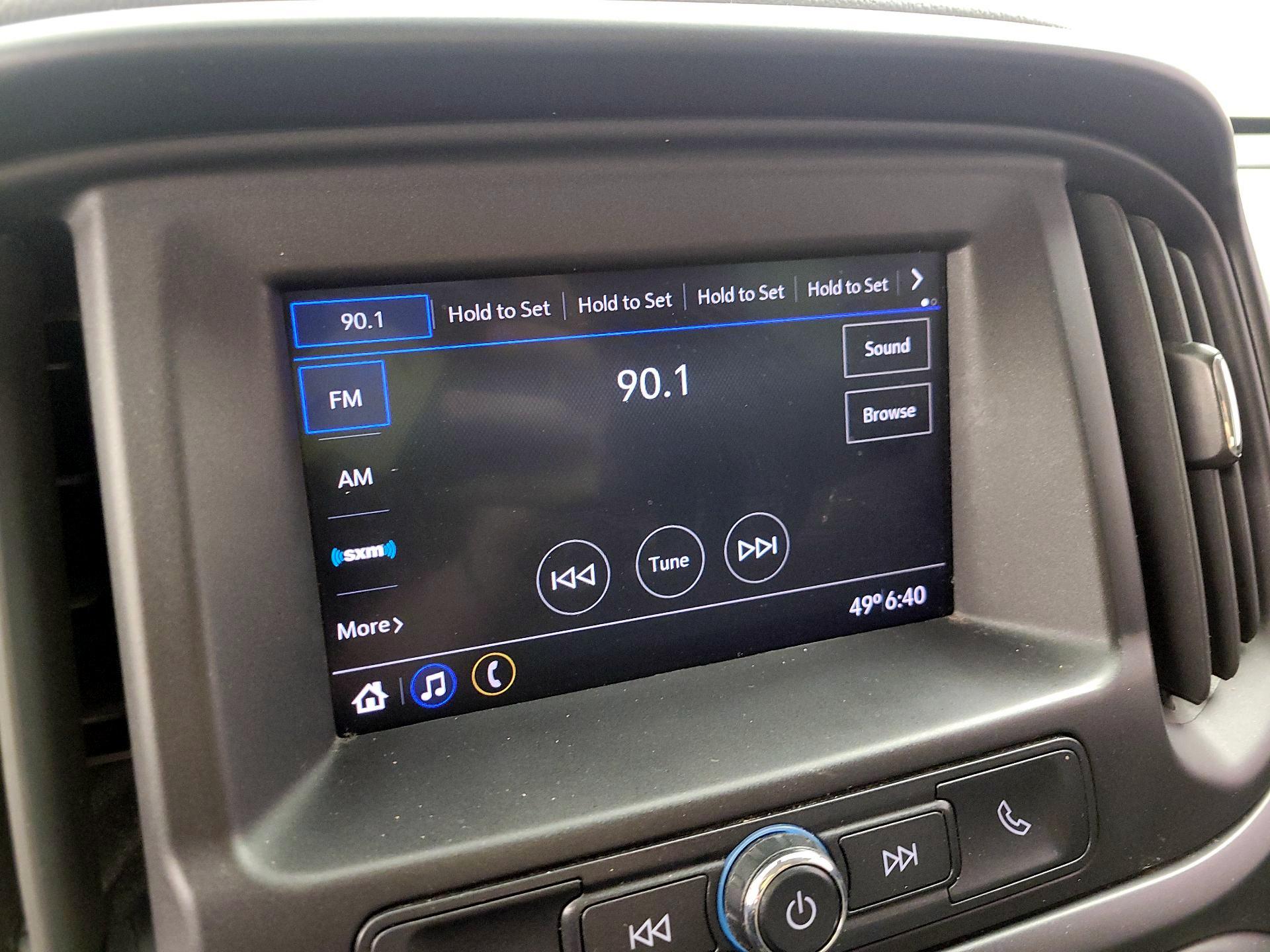 Thumbnail: 2022 Chevrolet Colorado - 13