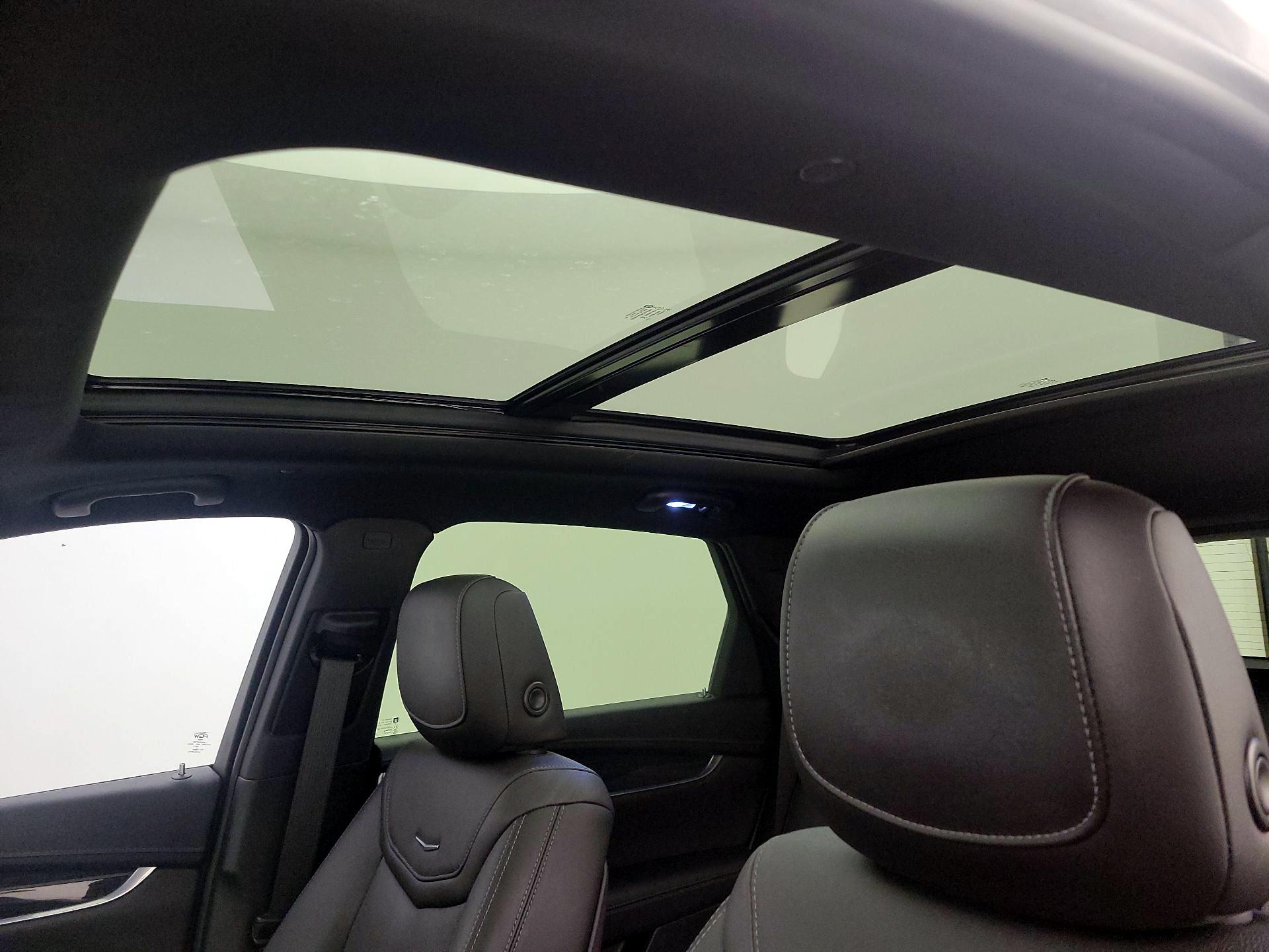 Thumbnail: 2020 Cadillac XT5 - 20