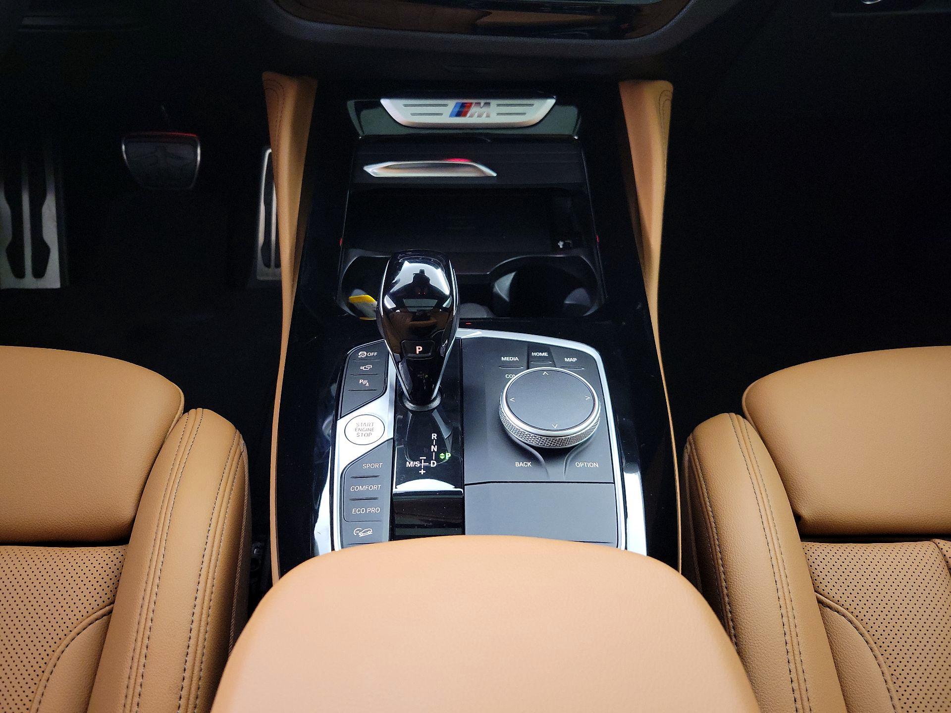 Thumbnail: 2025 BMW X4 - 18