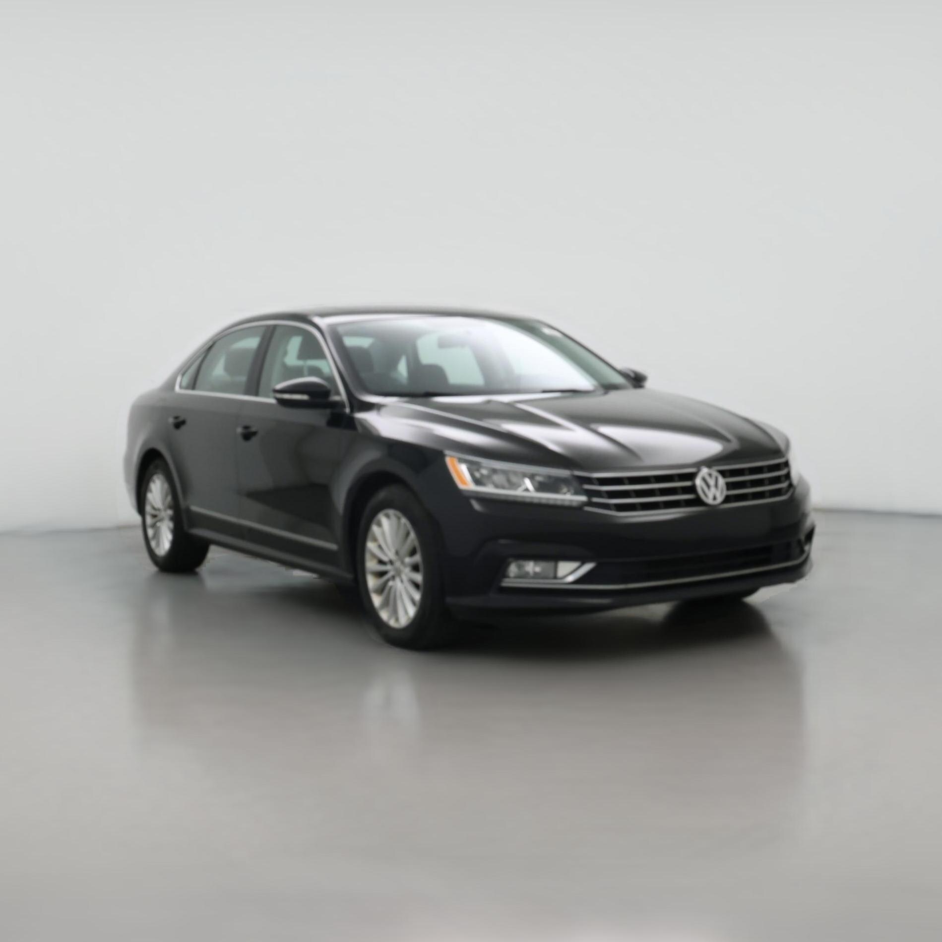 Thumbnail: 2016 Volkswagen Passat - 1