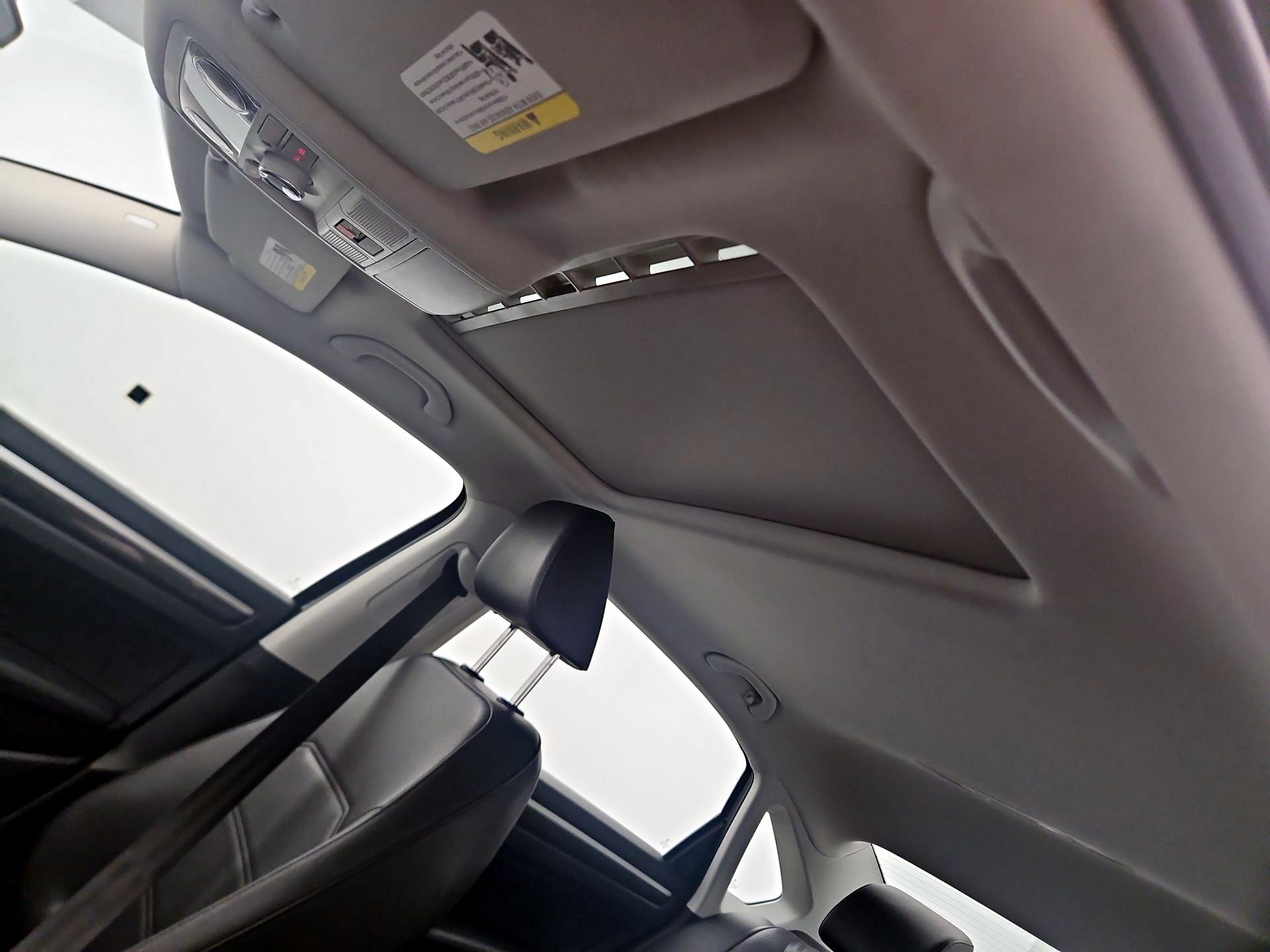 Thumbnail: 2016 Volkswagen Passat - 19