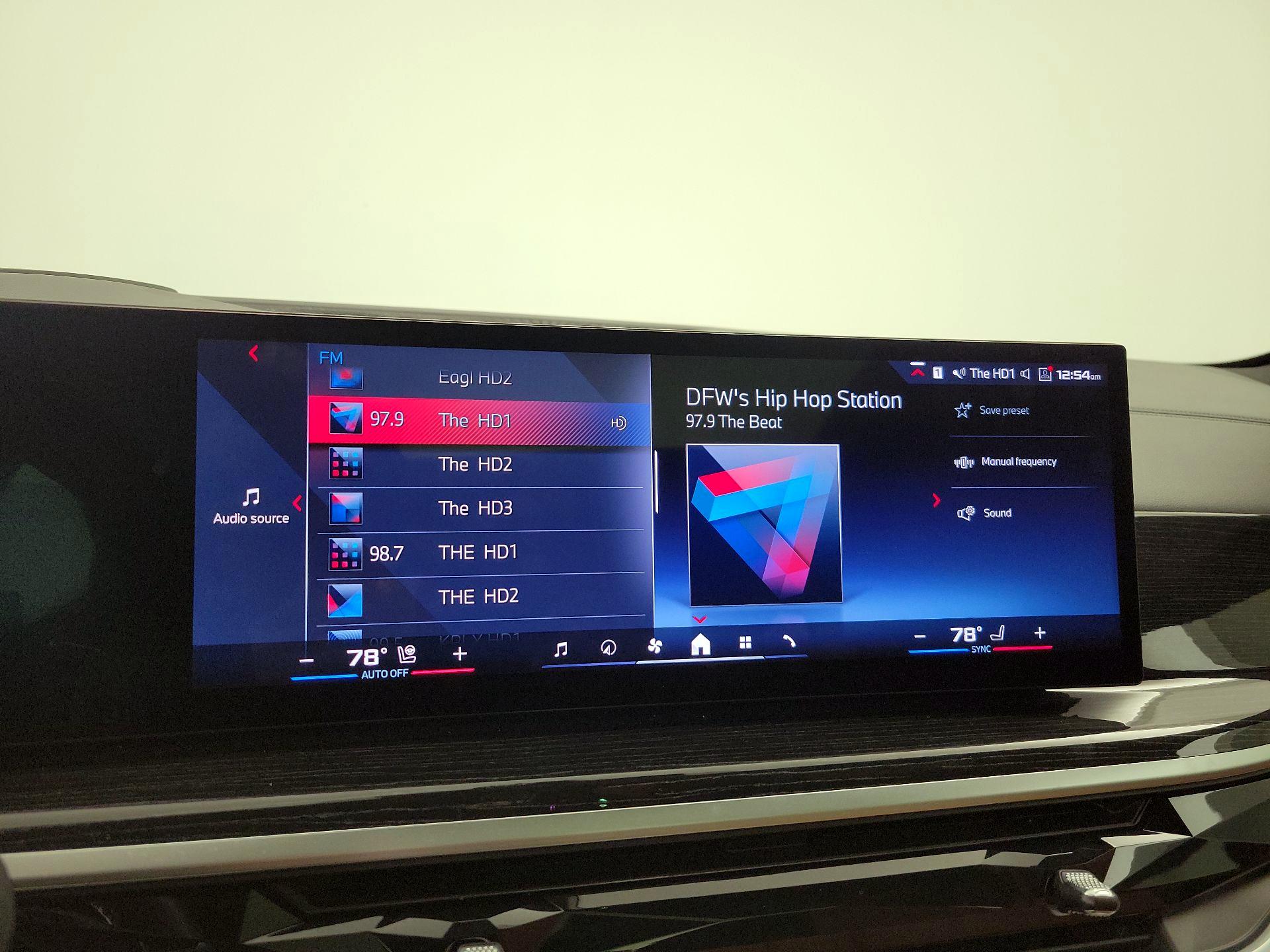 Thumbnail: 2025 BMW X5 - 16