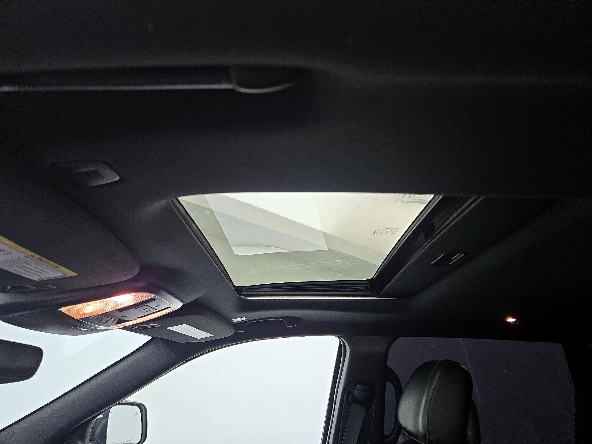 Thumbnail: 2021 Jeep Grand Cherokee - 20