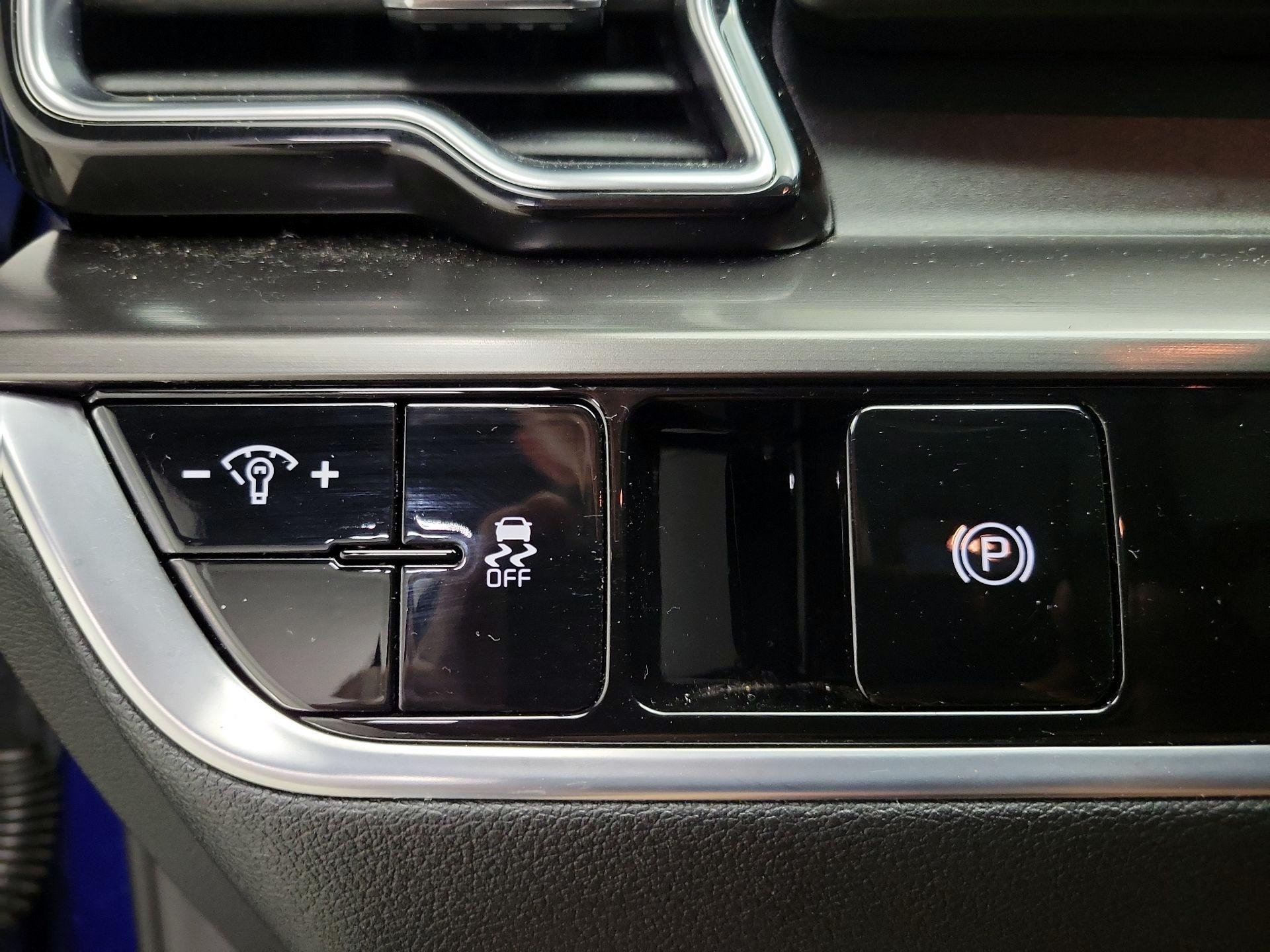 Thumbnail: 2024 Kia Sportage - 13